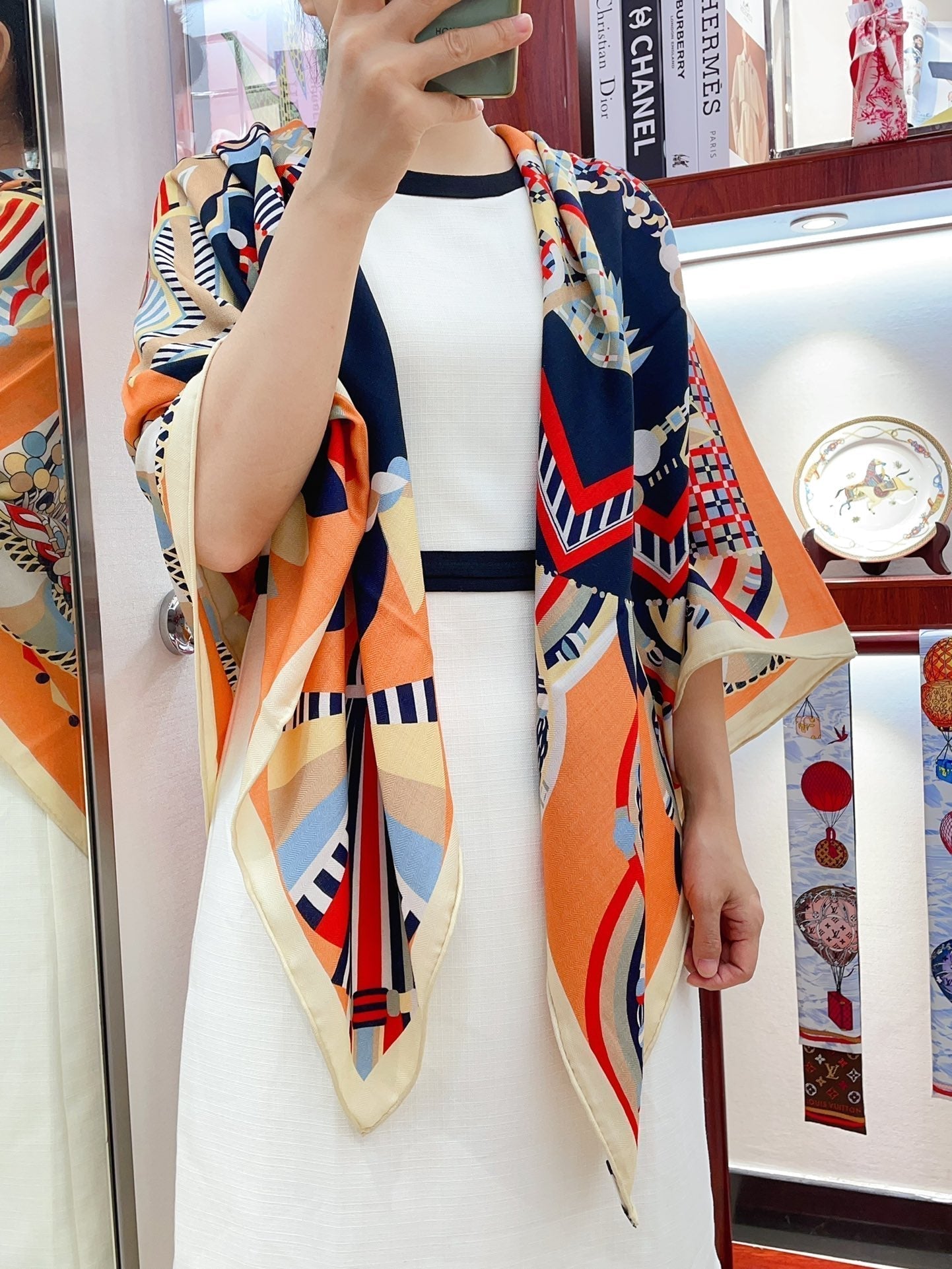 Haute Parure Scarf 135 CM Colorful Cashmere And Silk 324752