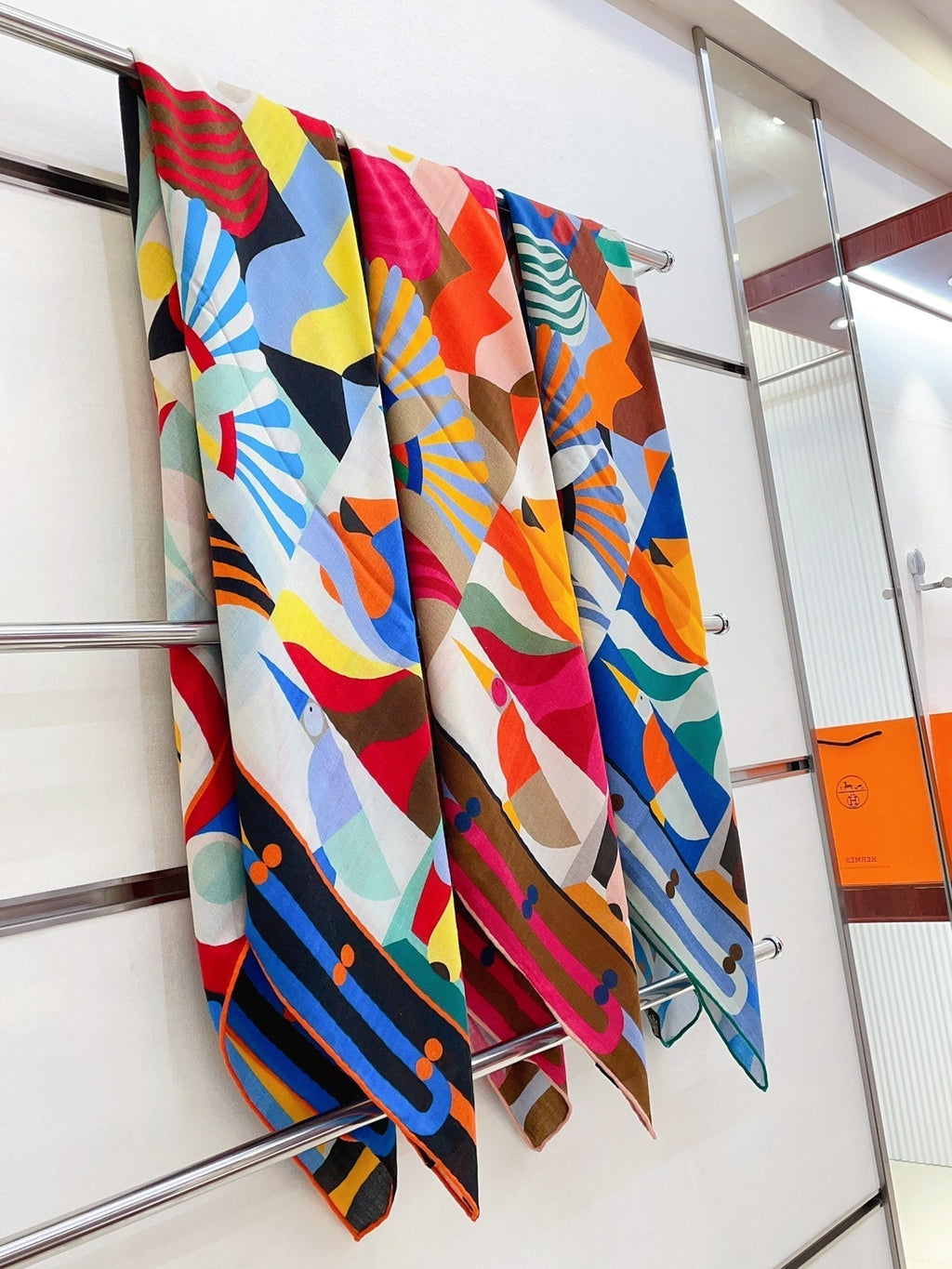Parade en Fanfare Scarf 140 CM Colorful Cashmere And Silk 325967