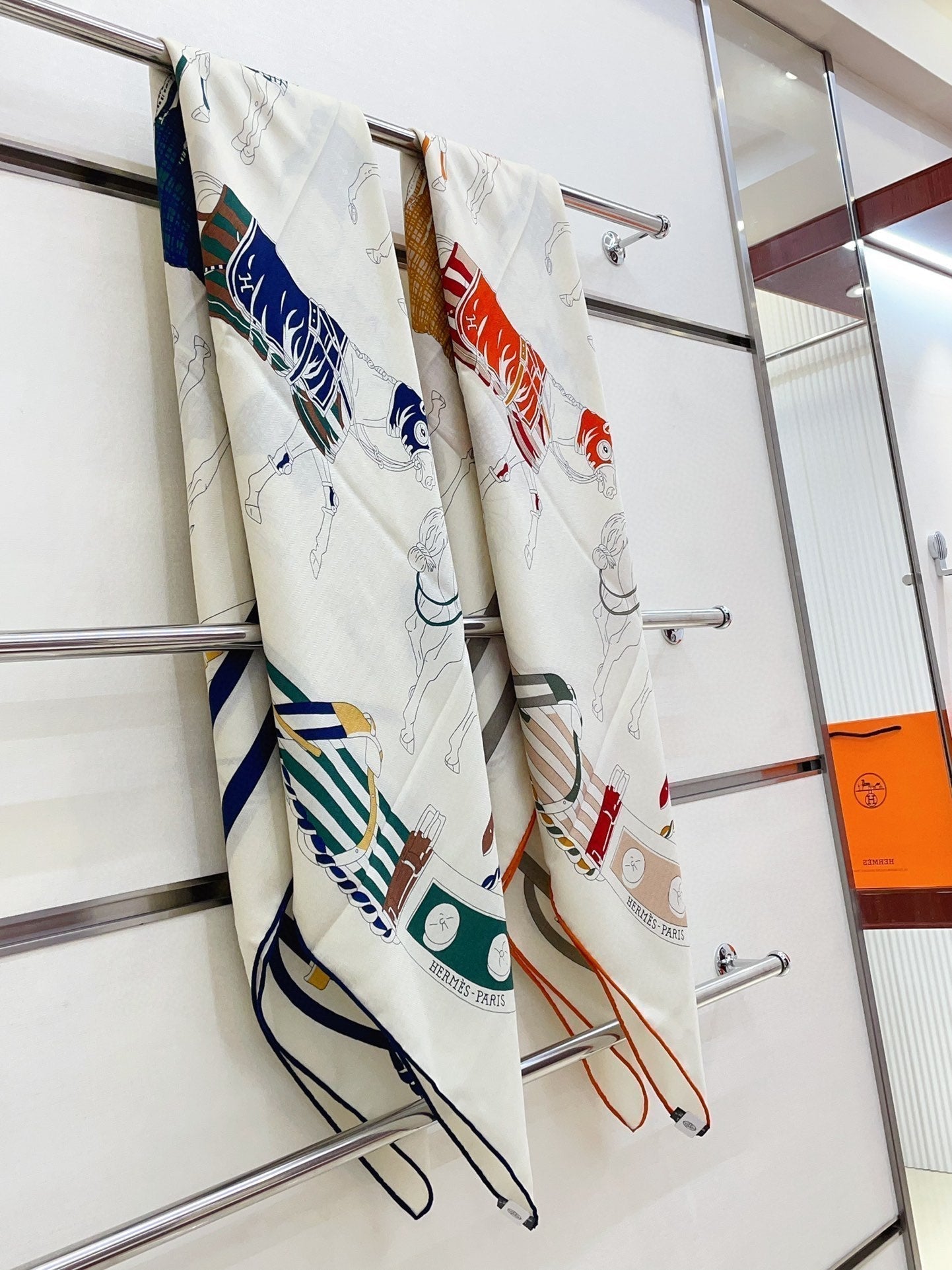 Ronds De Marche Scarf 135 CM Colorful Cashmere And Silk 341400