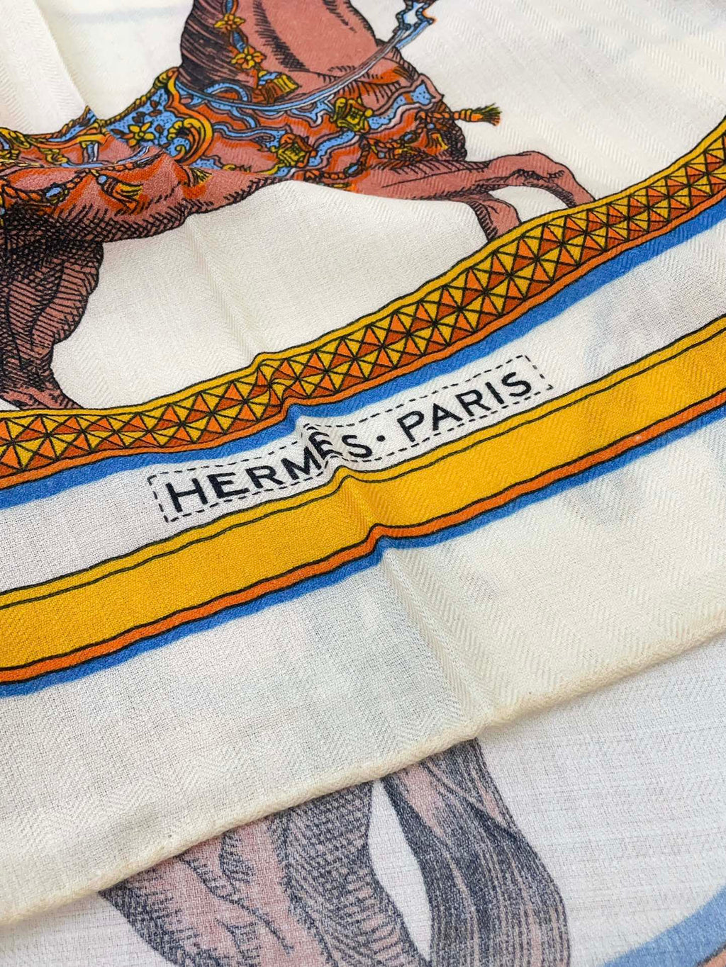 Grand Apparat Forever Scarf 140 CM In White Colorful Cashmere And Silk 378466