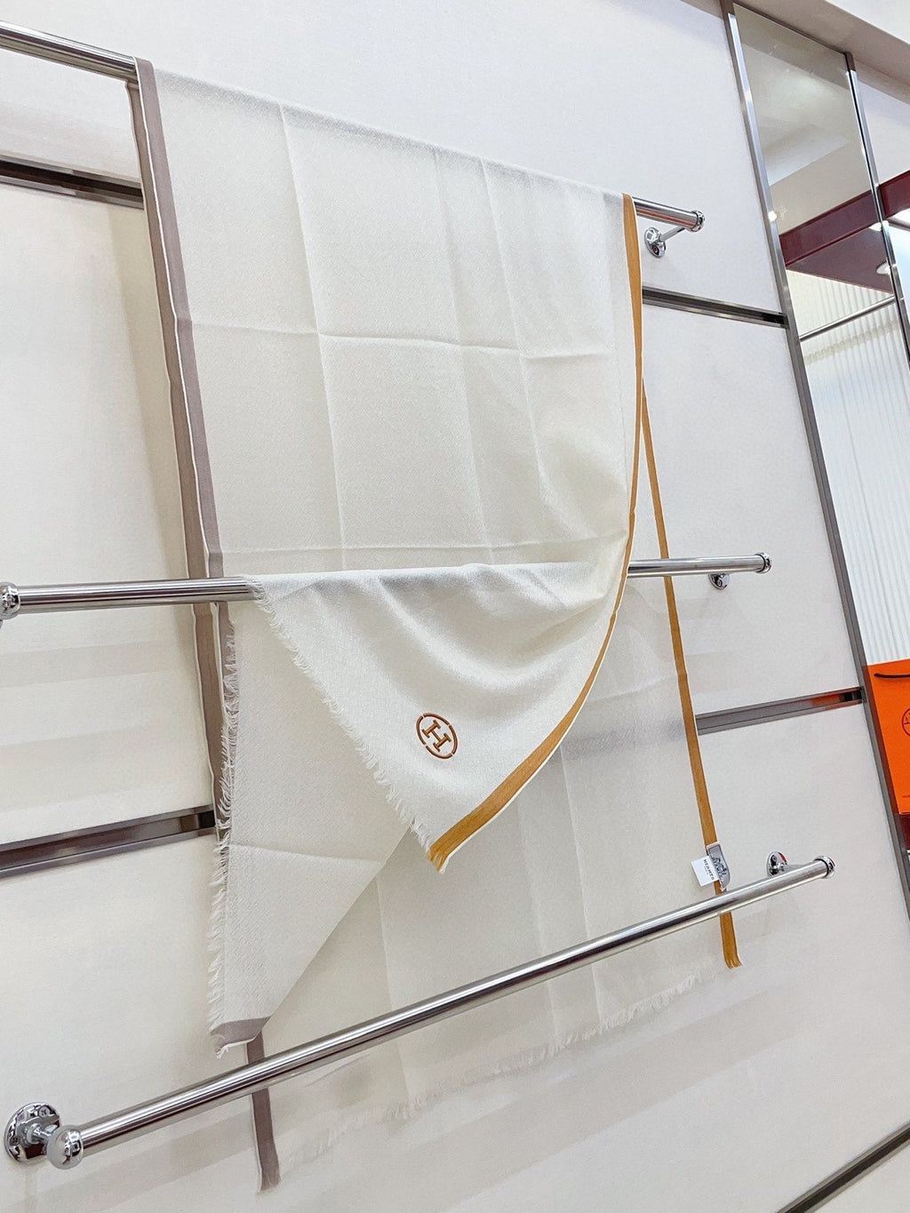 SCARF 180 CM IN WHITE CASHMERE 388147