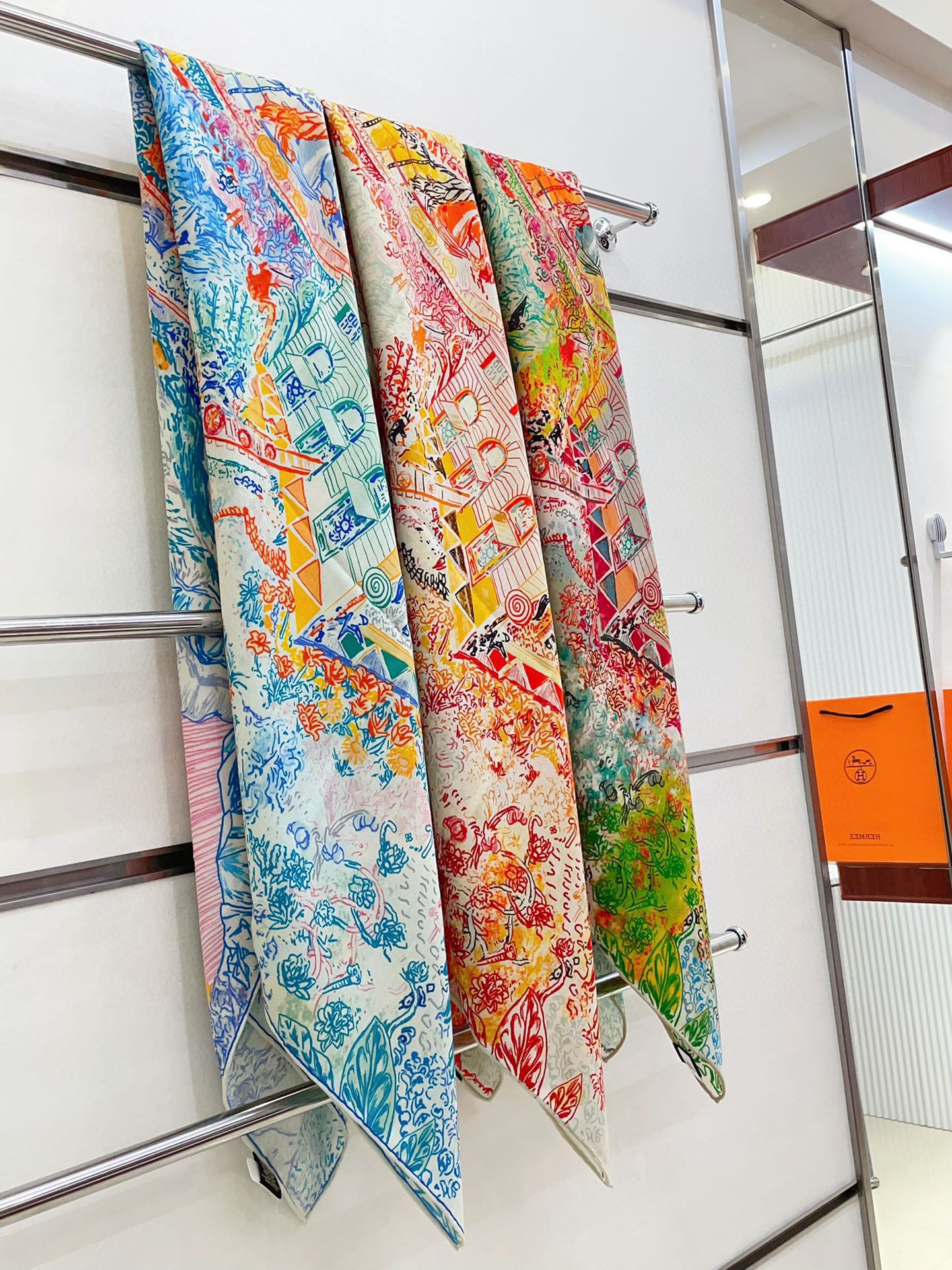 SCARF 140 CM COLORFUL 389996