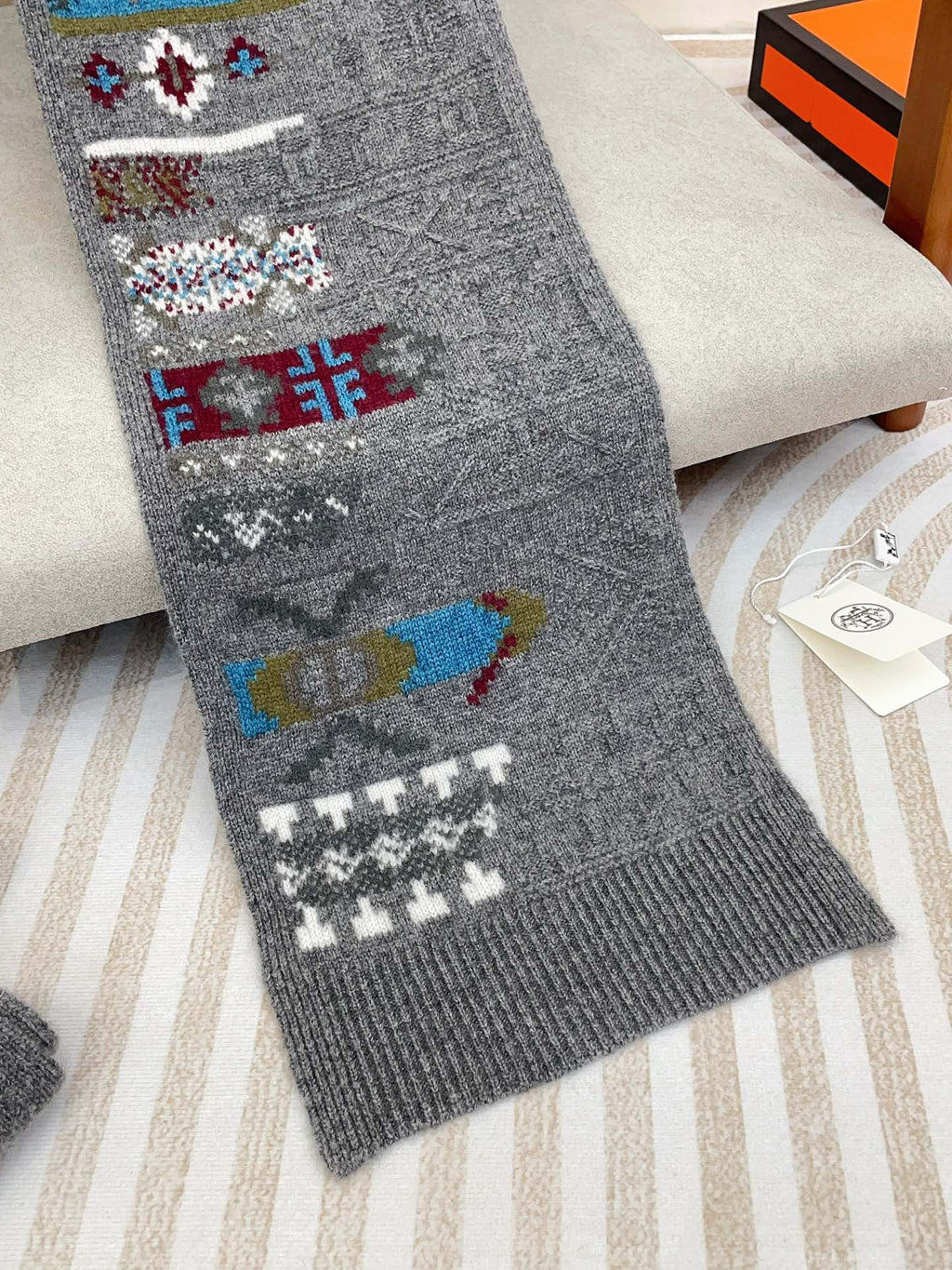 Scarf 120 CM In Grey Black Hand Woven Cashmere 401167