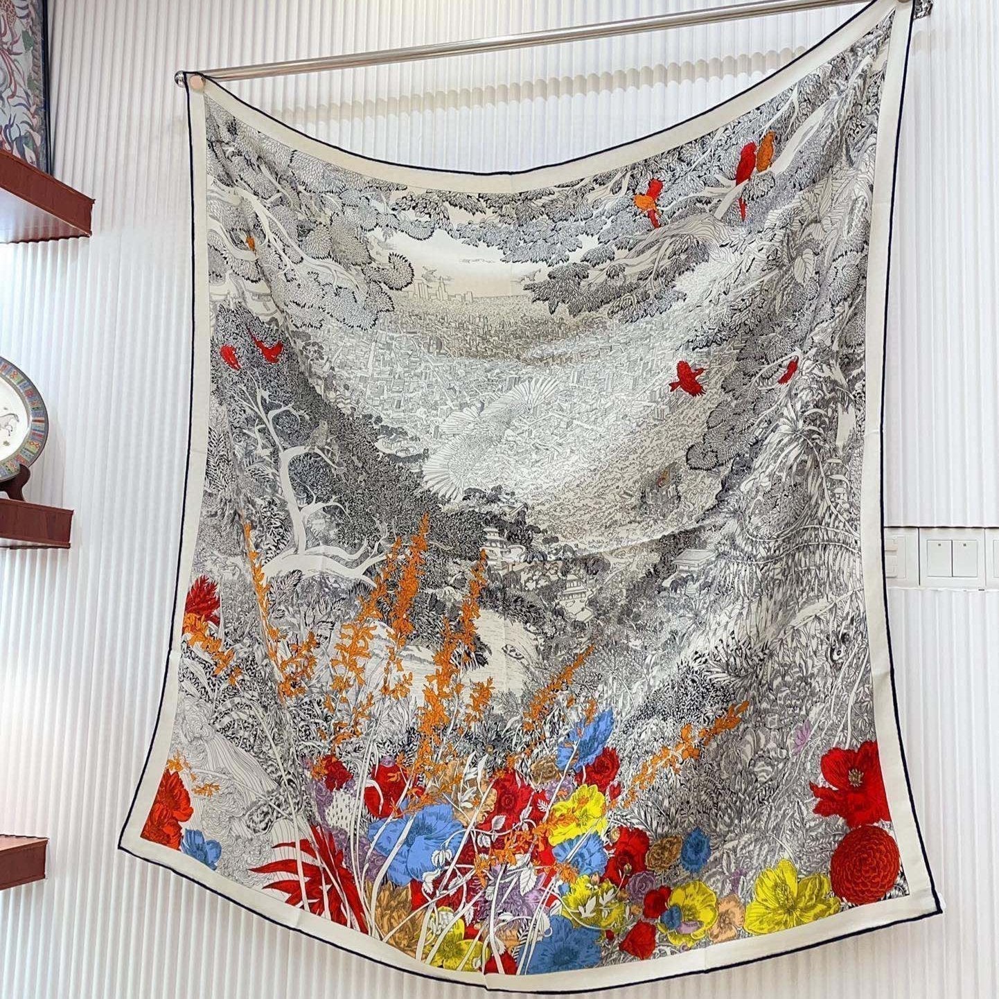 Retour A La Nature Shawl 140CM In Grey White Colorful Cashmere And Silk