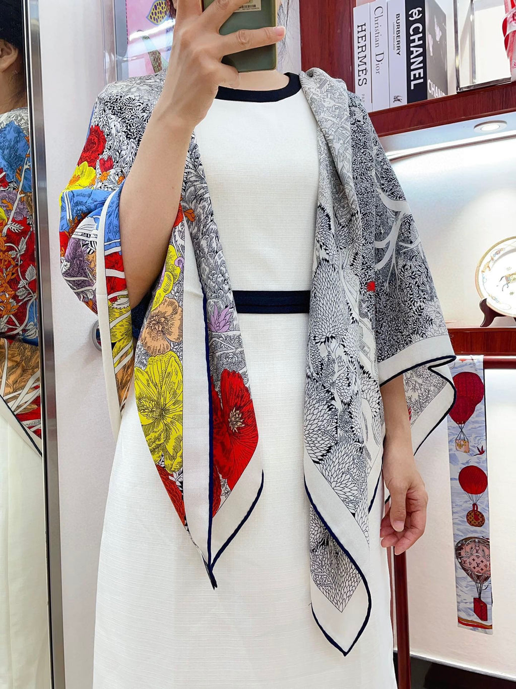 Square Scarf 140CM In Grey White Colorful Cashmere And Silk