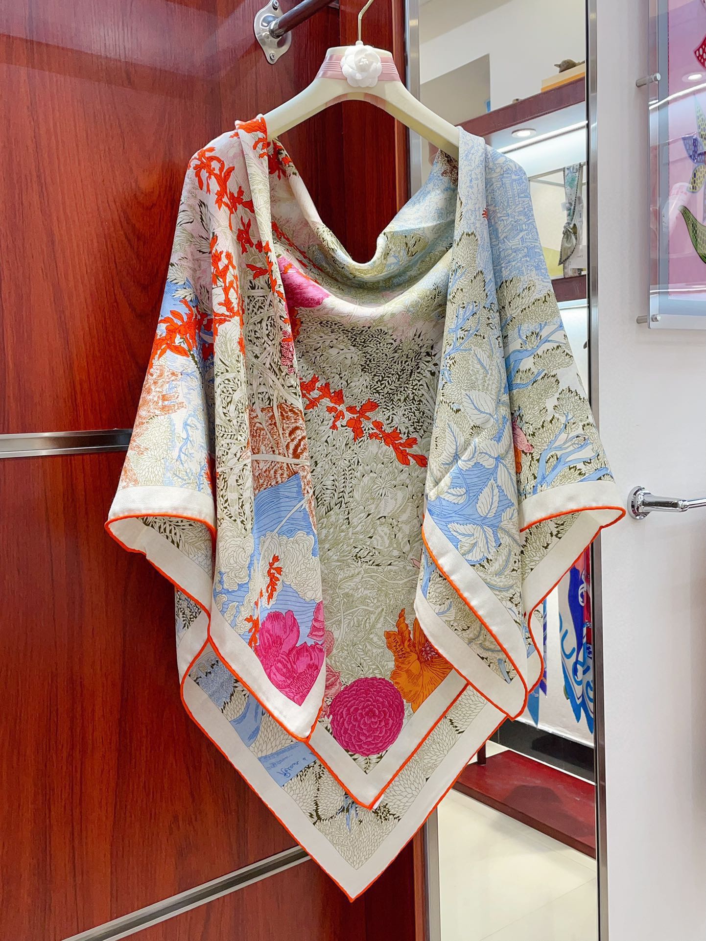 Square Scarf 140CM In Light Blue Colorful Cashmere And Silk