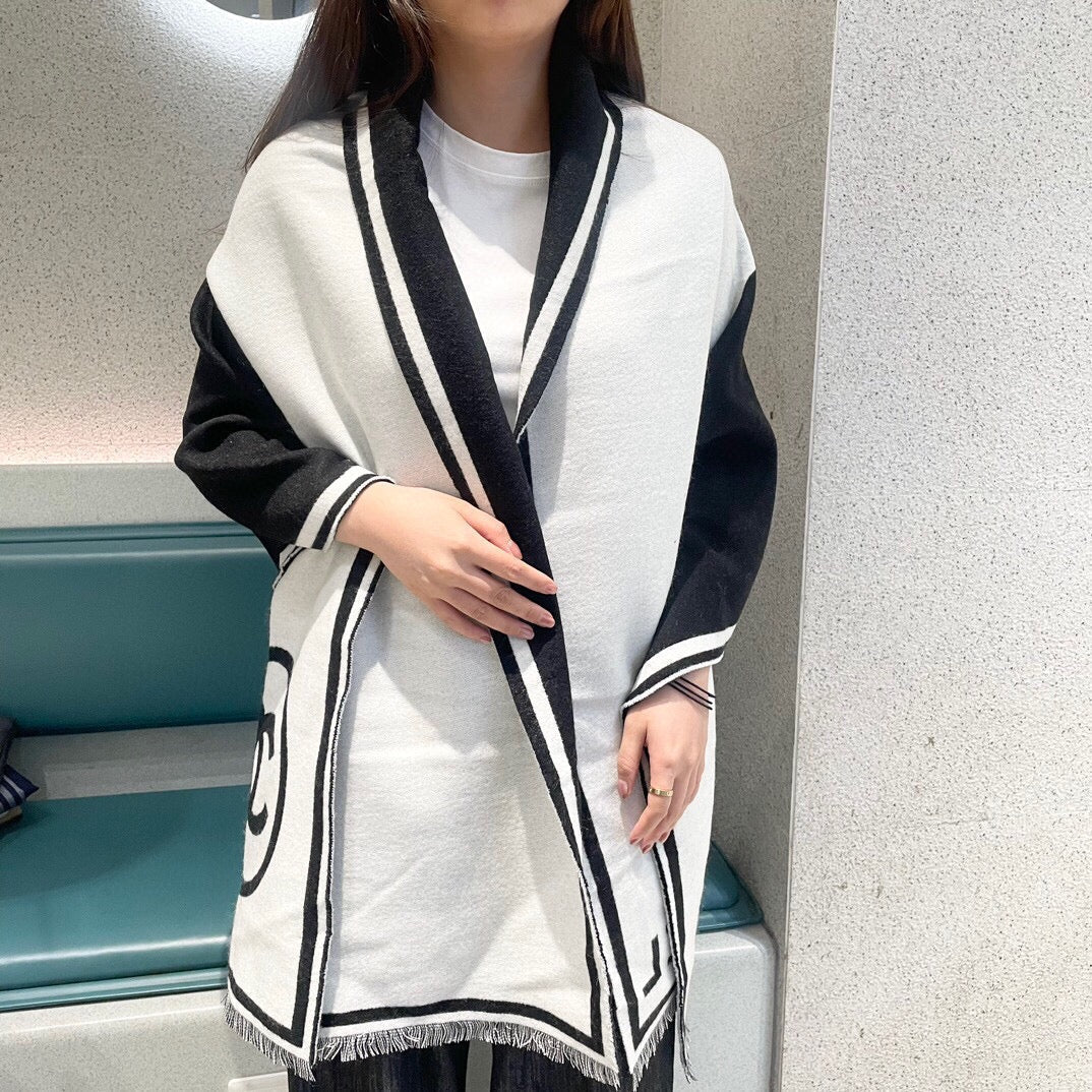 CC Scarf 195 CM White Mix Black Cashmere And Wool 418442