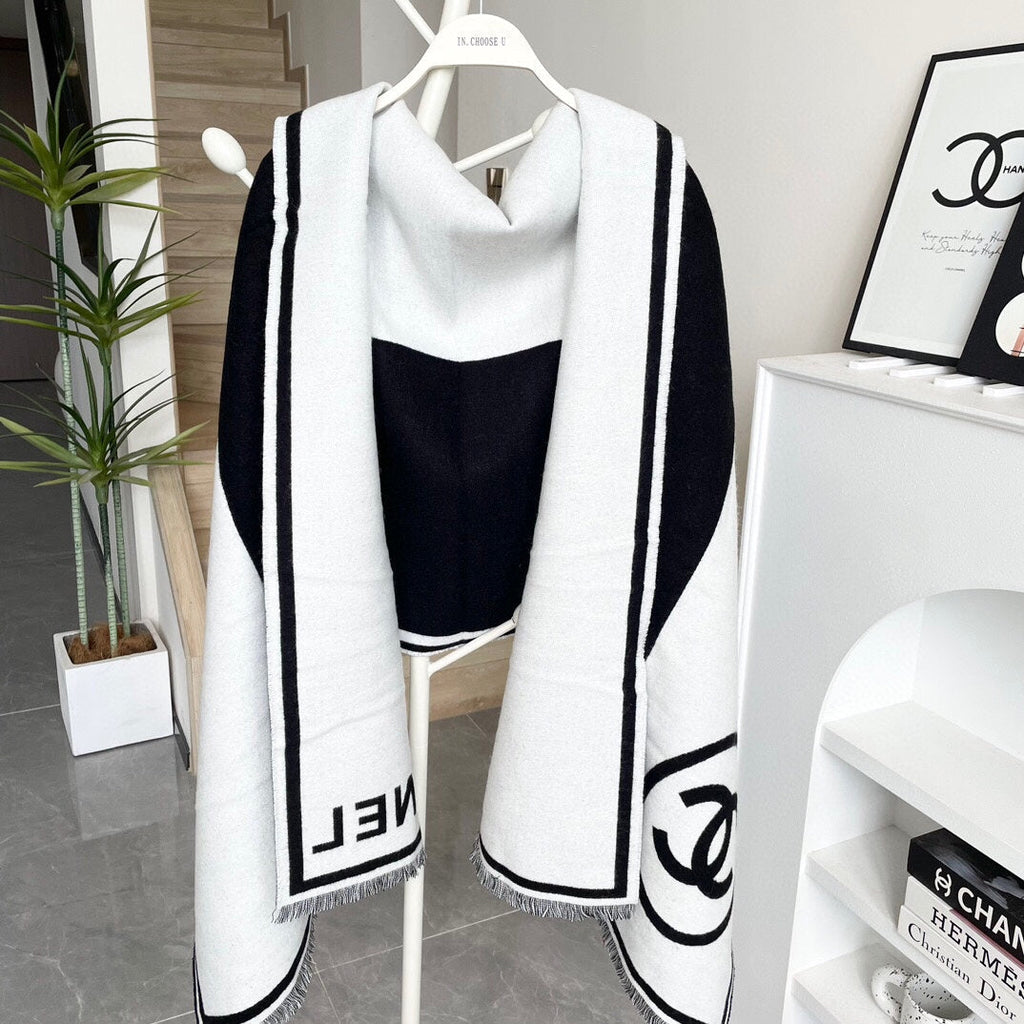 CC Scarf 195 CM White Mix Black Cashmere And Wool 418442