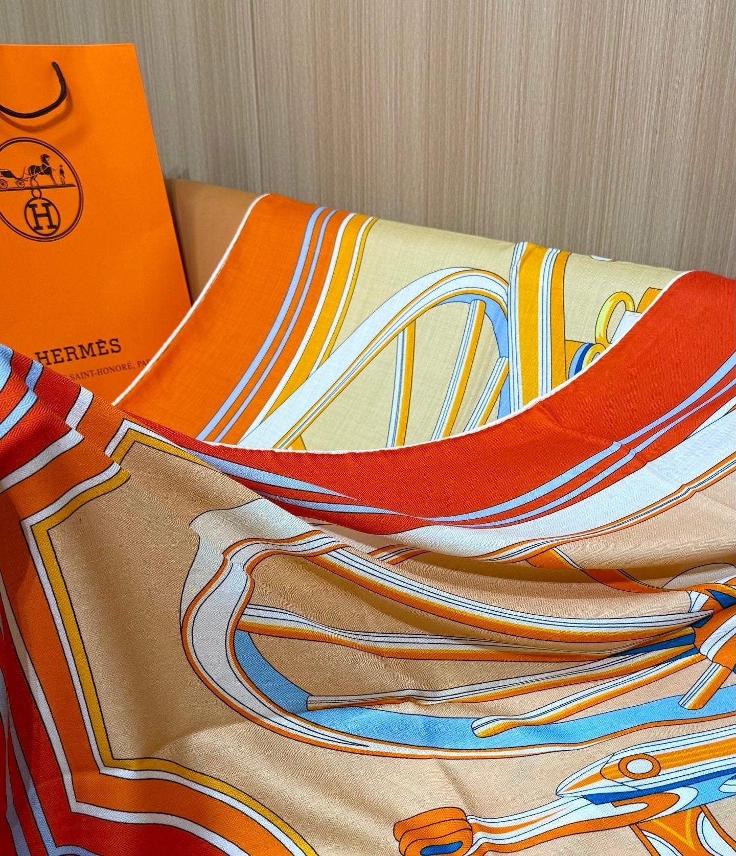 HM Les Roues de Phaeton Scarf 140x140cm Orange Yellow Silk Cashmere 269483