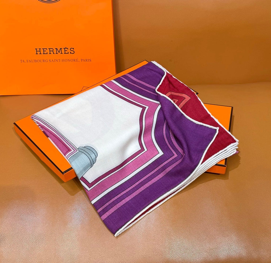 HM Les Roues de Phaeton Scarf 140x140cm Purple White Silk Cashmere 269477
