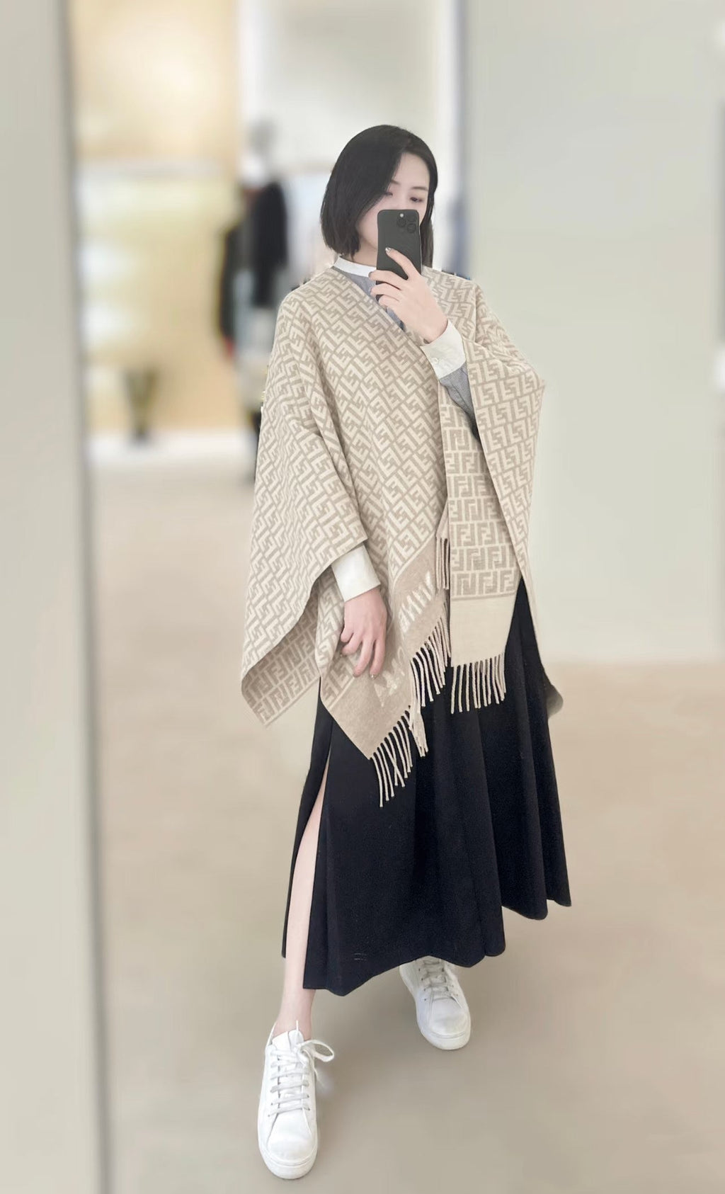 FF Limited 140CM Scarf Beige Cashmere 104161