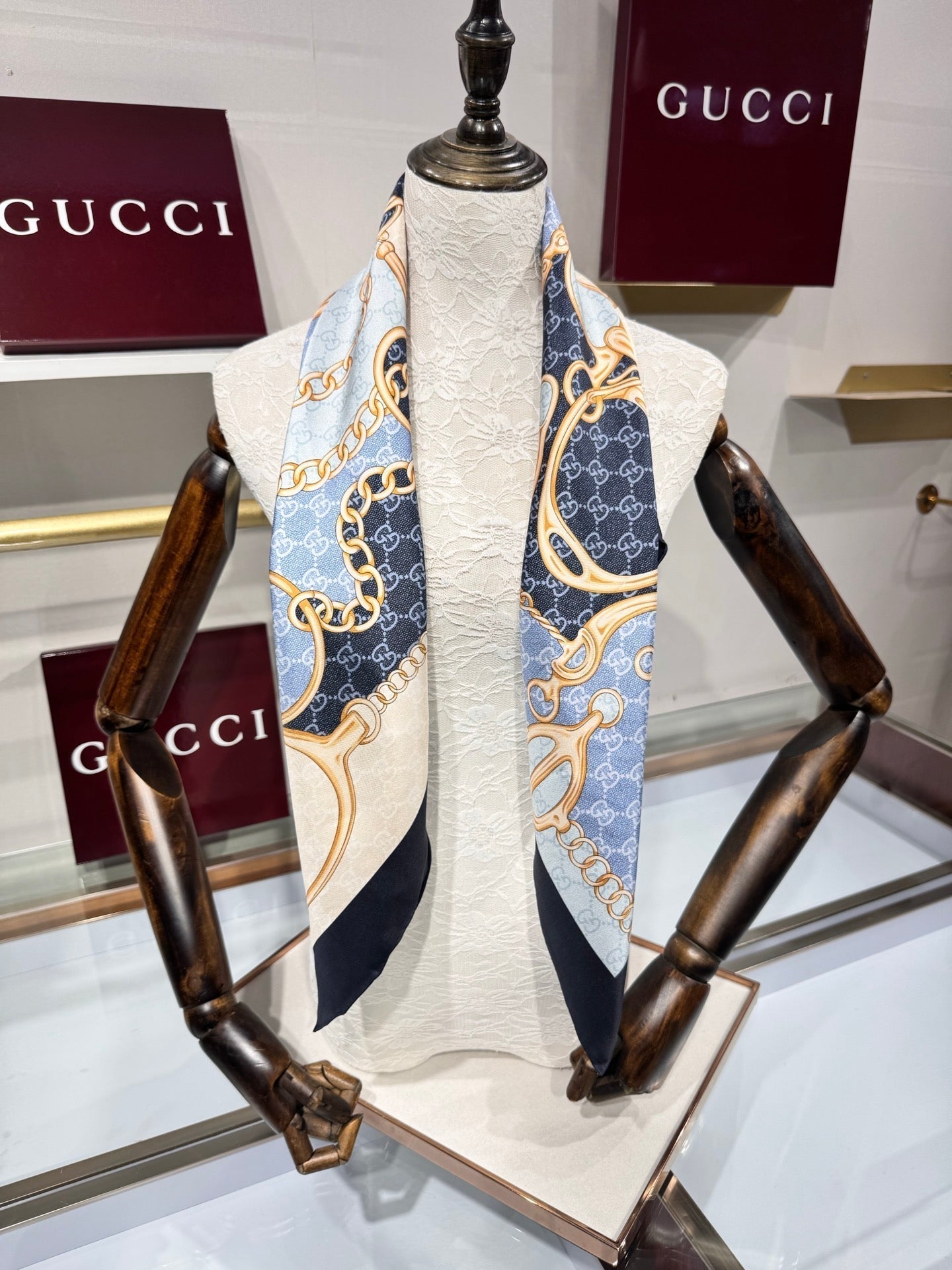 GG Horsebit Scarf 90x90 Black Blue Colorful Silk Twill 204000