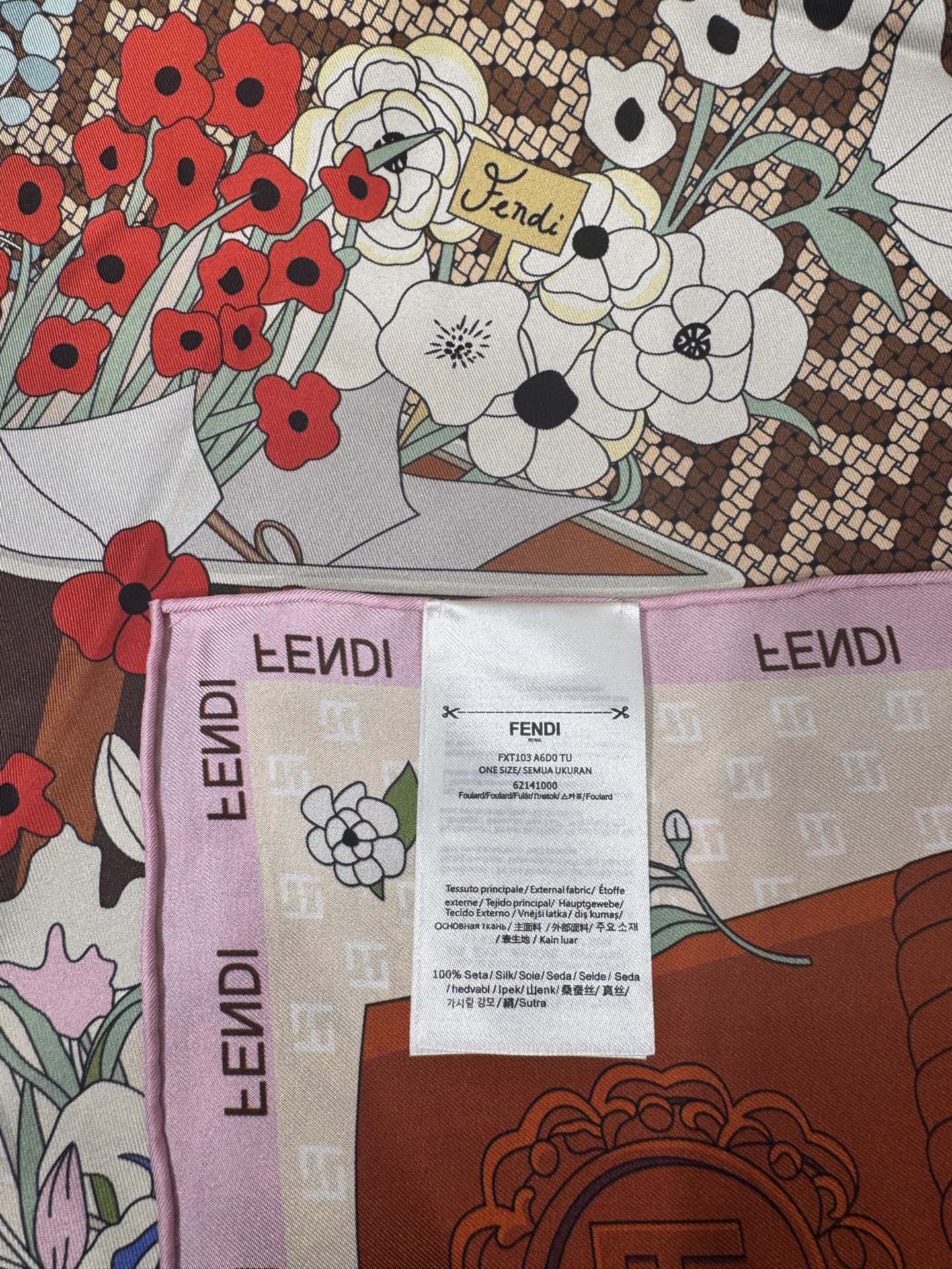Fendi Gardening Foulard Scarf 90x90 Pink Colorful Silk Twill 204007