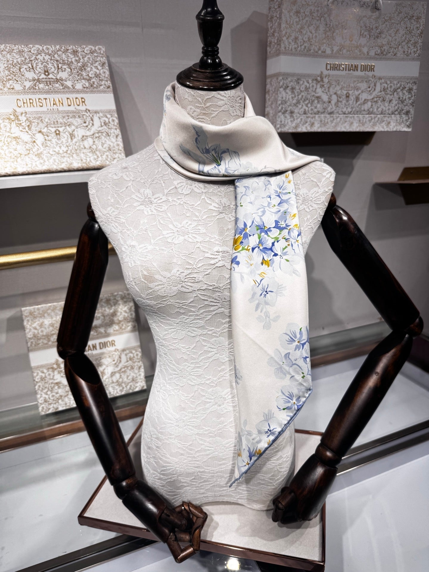 CD Jouy Scarf 90x90cm White Blue Silk Twill 209850