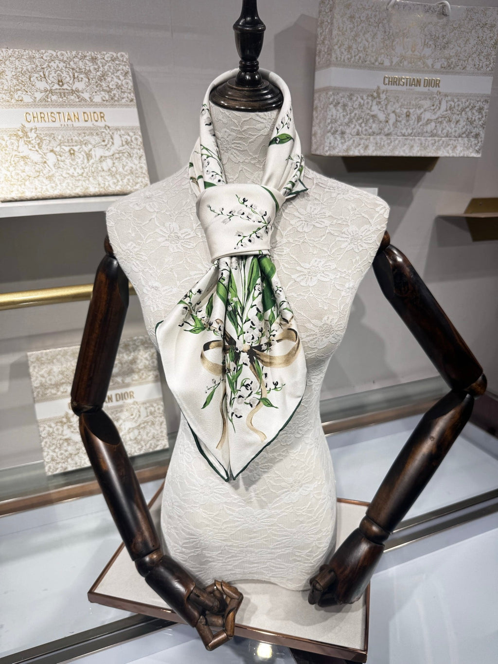 CD Lily Of The Valley Scarf 90x90cm White Silk Twill 209856