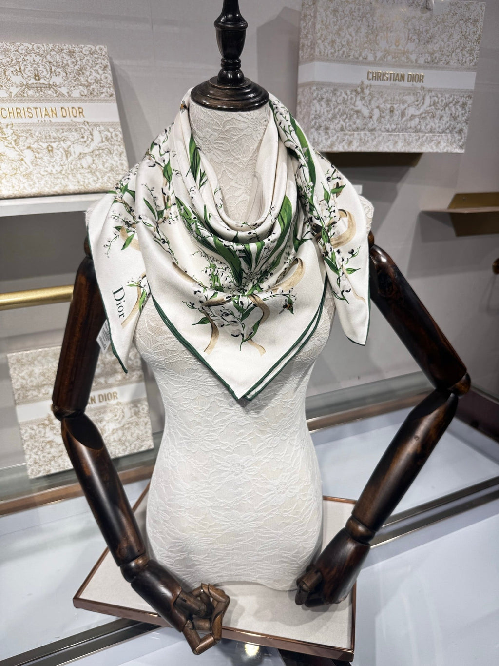 CD Lily Of The Valley Scarf 90x90cm White Silk Twill 209856