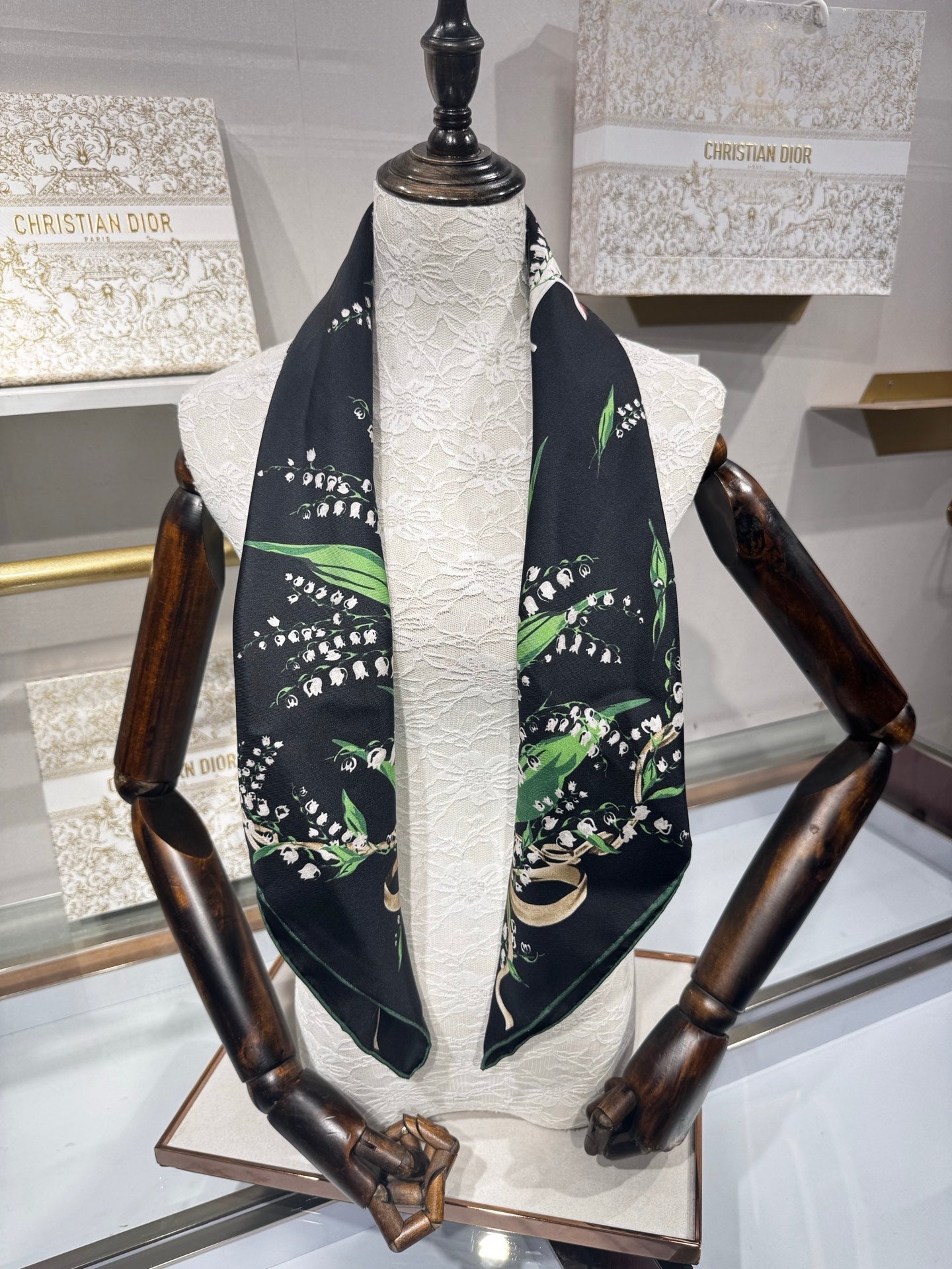 CD Lily Of The Valley Scarf 90x90cm Black Silk Twill 209861