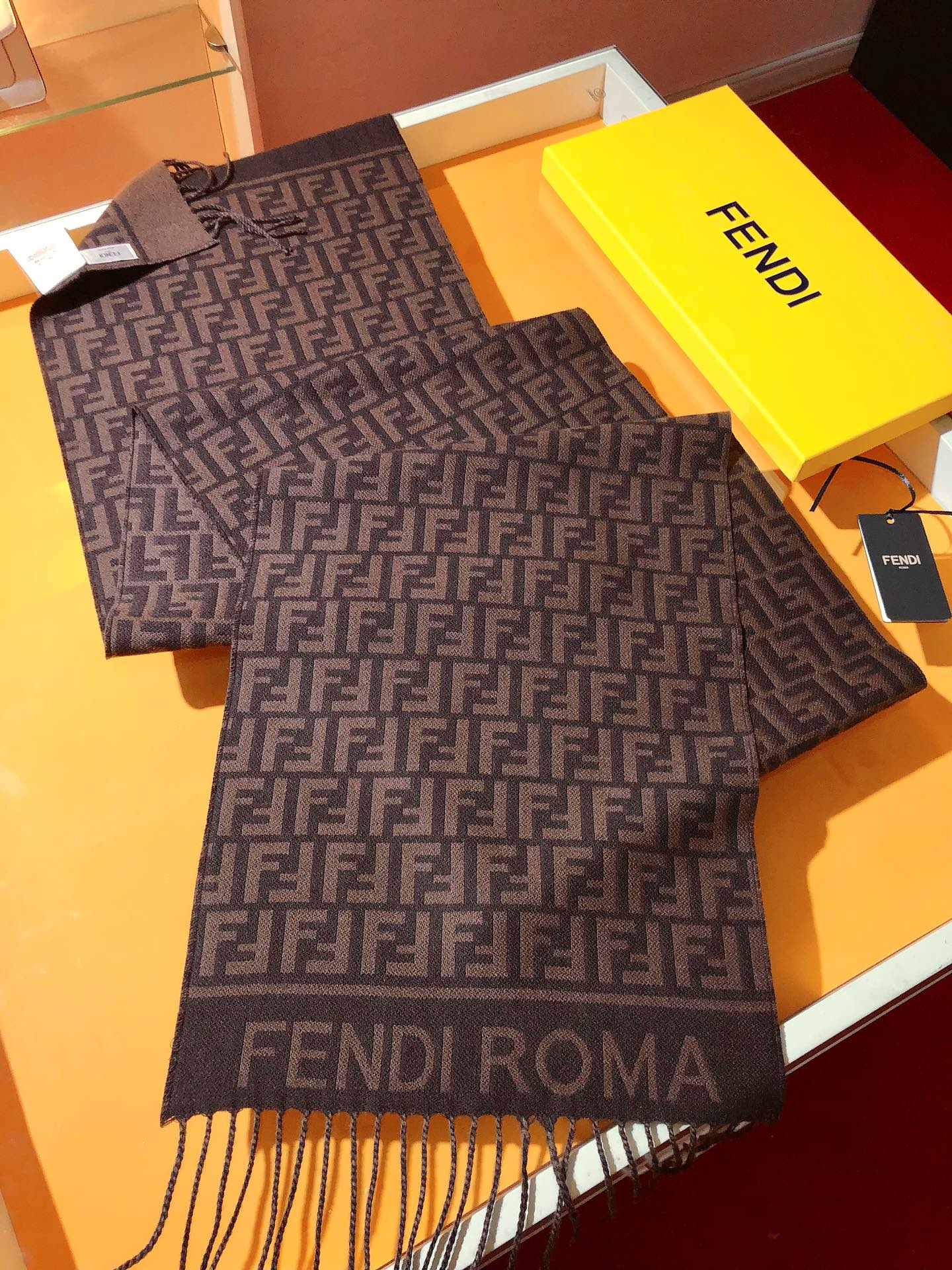 FF 200CM Scarf Dark Brown Wool Cashmere 103252