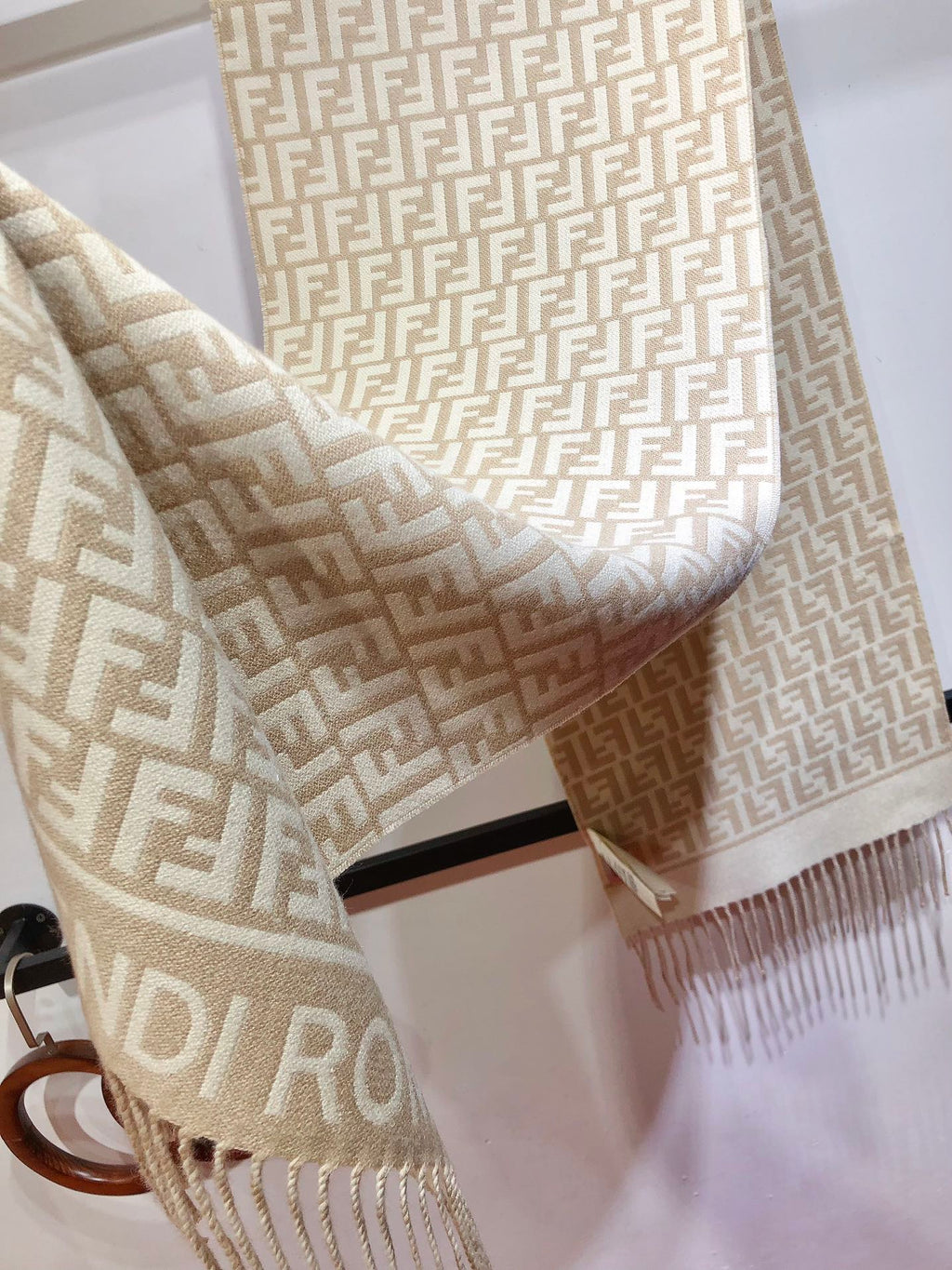 FF 200CM Scarf Beige Wool Cashmere 103255