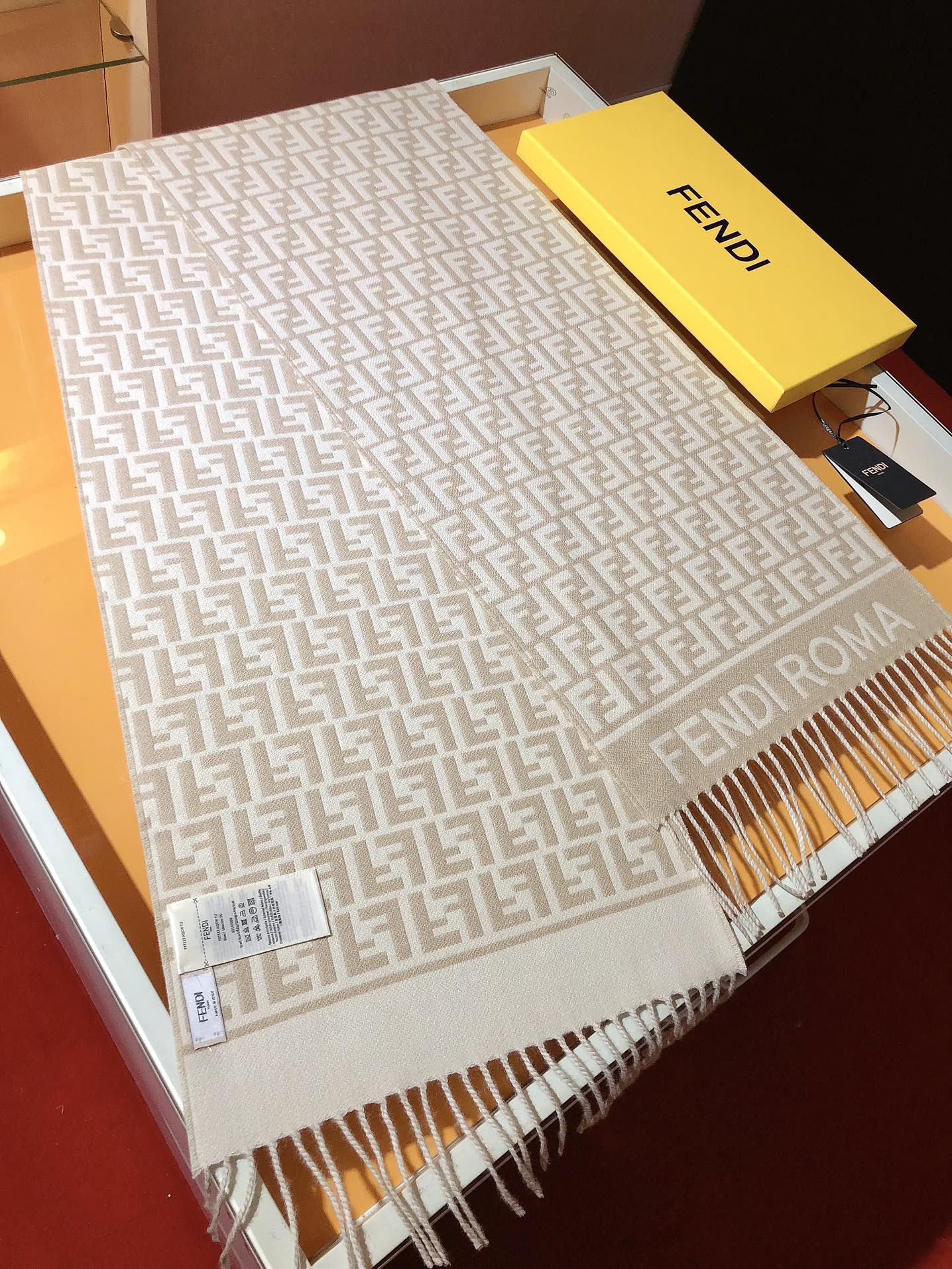 FF 200CM Scarf Beige Wool Cashmere 103255