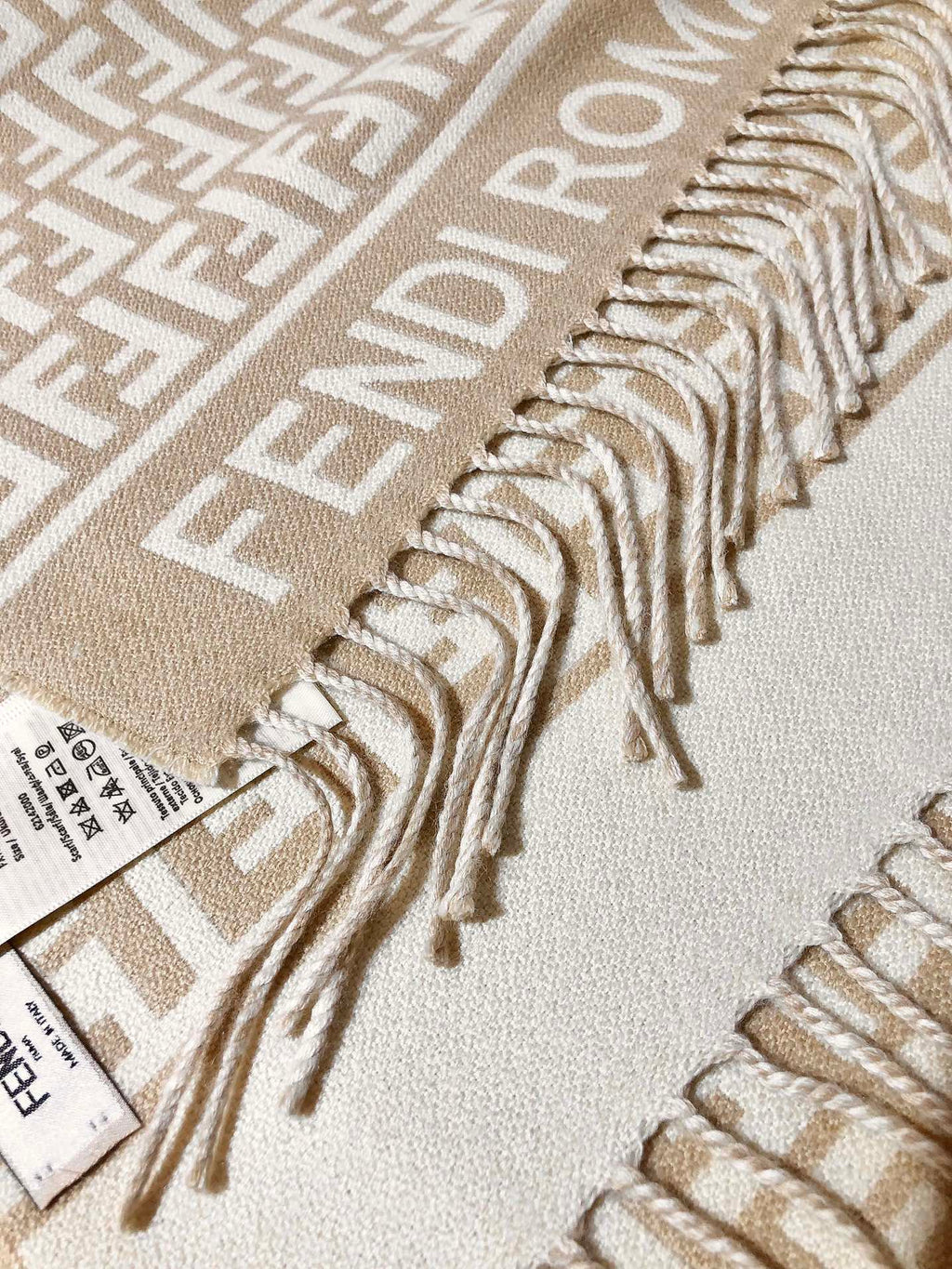 FF 200CM Scarf Beige Wool Cashmere 103255