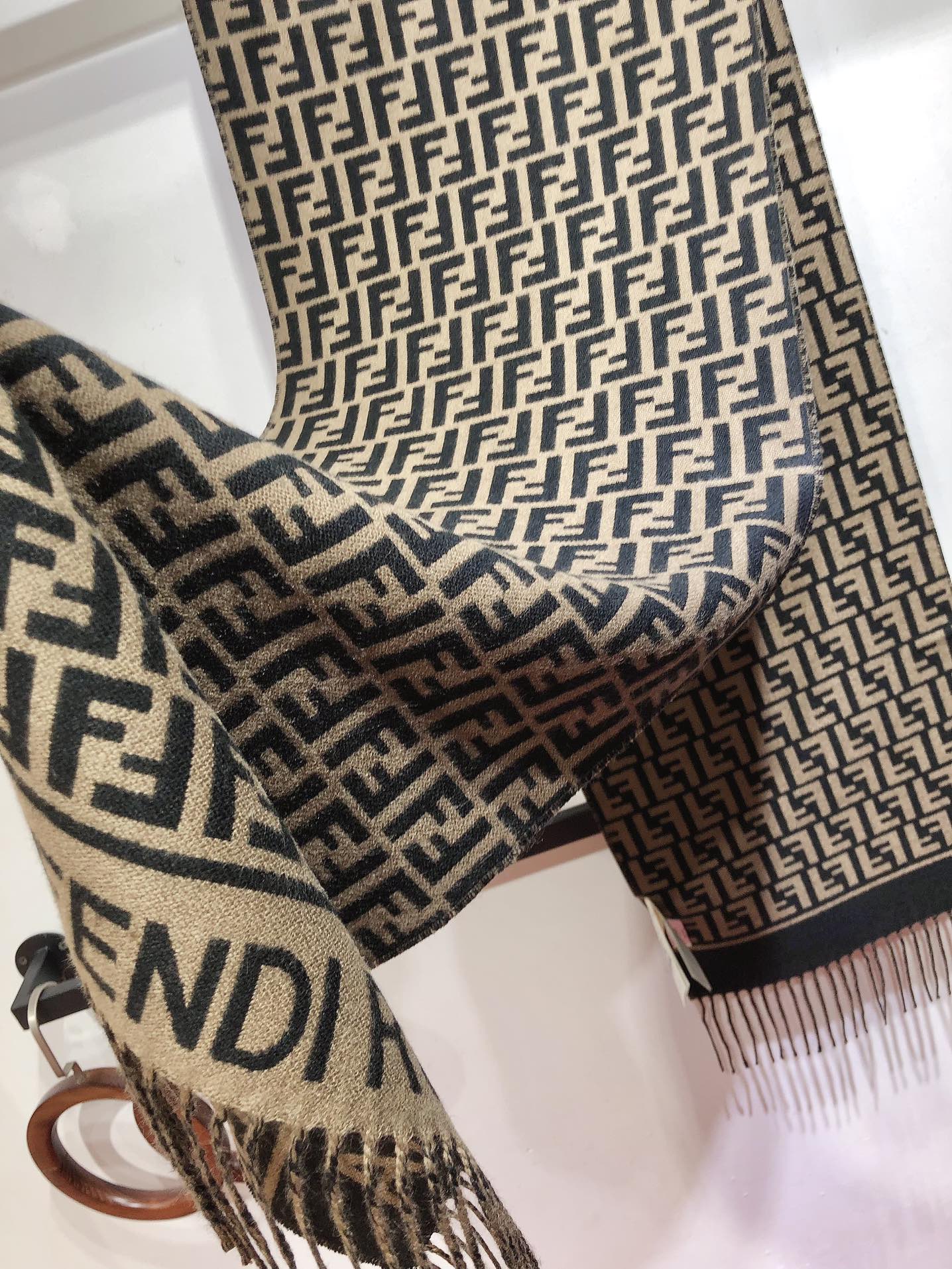 FF 200CM Scarf Brown Wool Cashmere 103254