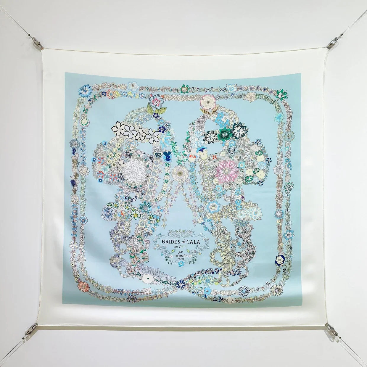 HM 26s 90 Double Sided Scarf Light Blue White Colorful Mulberry Silk 145754