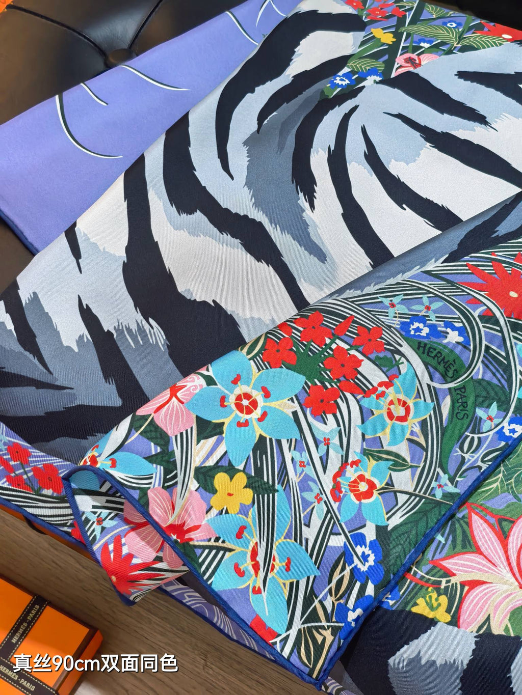 HM Tiger in Full Bloom 90 CM Light Purple Colorful Cashmere and Silk 293066