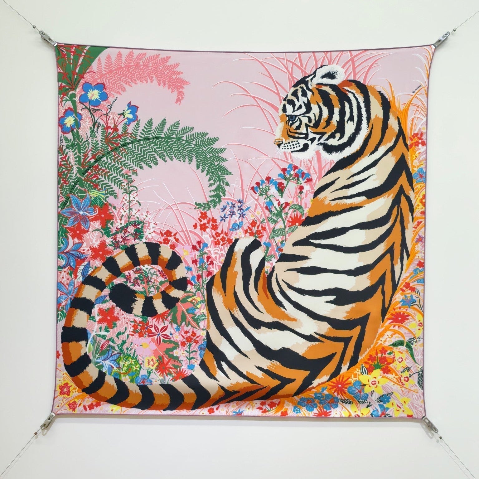 HM Tiger in Full Bloom 90 CM Pink Colorful Cashmere and Silk 293069
