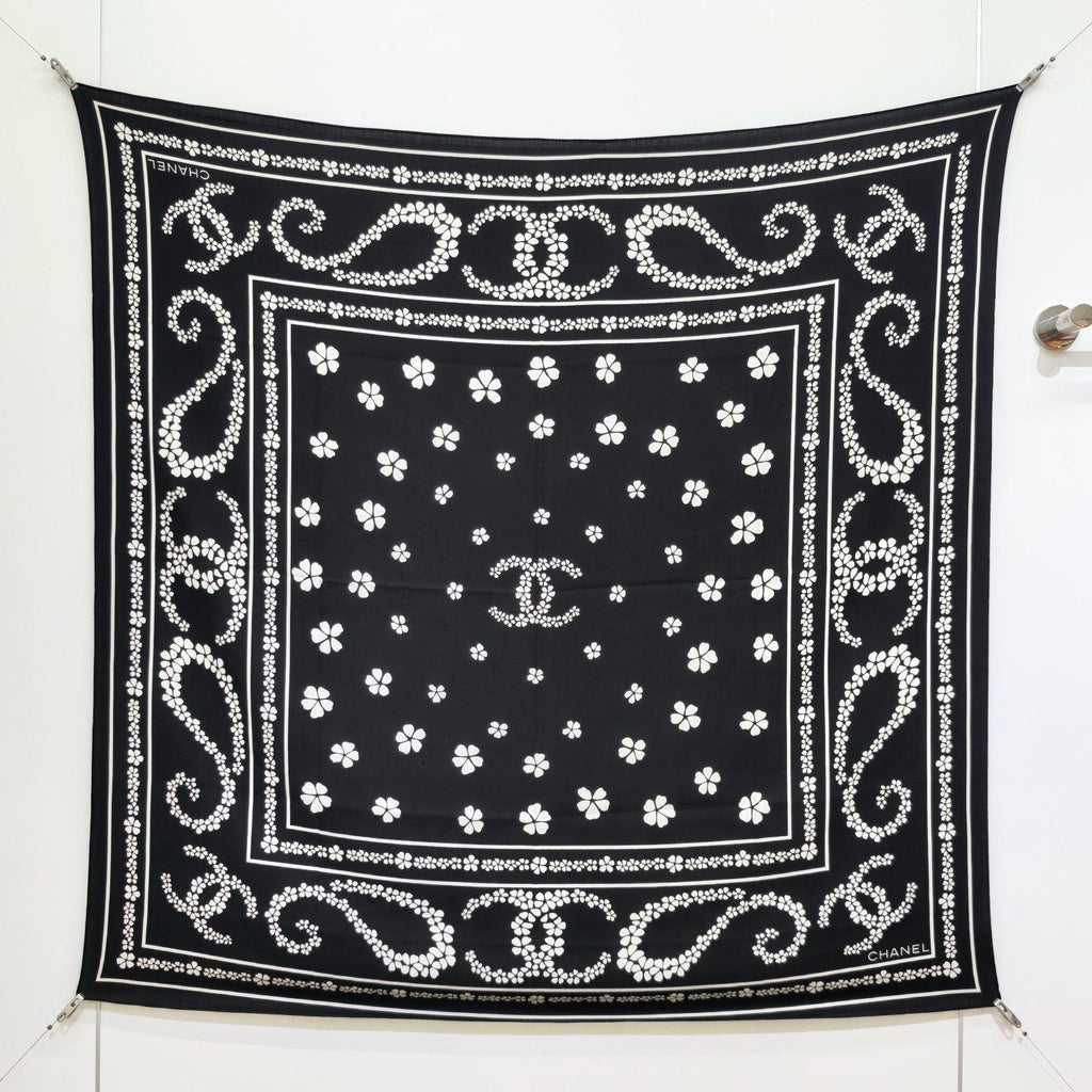 CC 25 Scarf 140CM Black Cashmere 293090