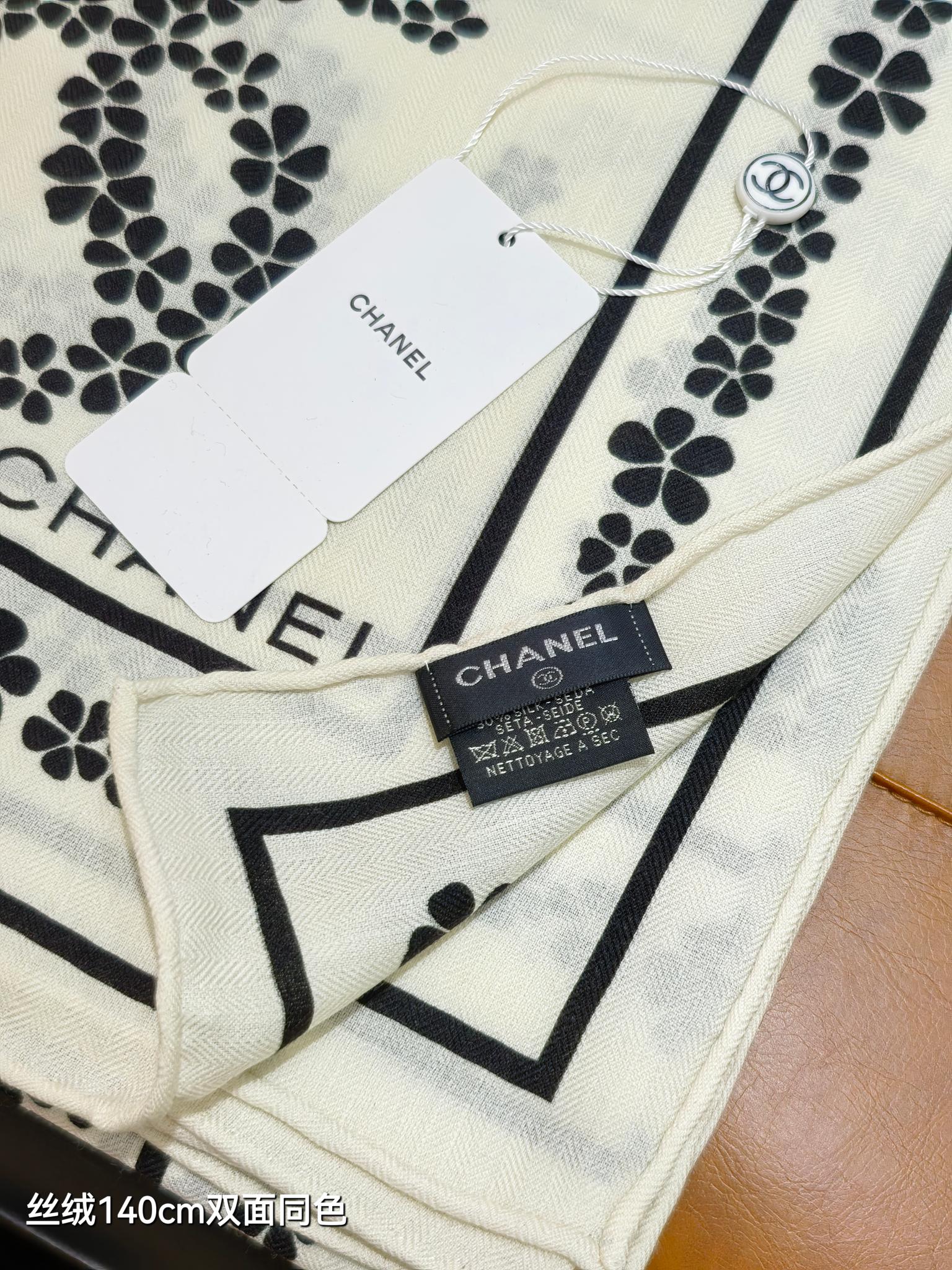 CC 25 Scarf 140CM White Cashmere 293091