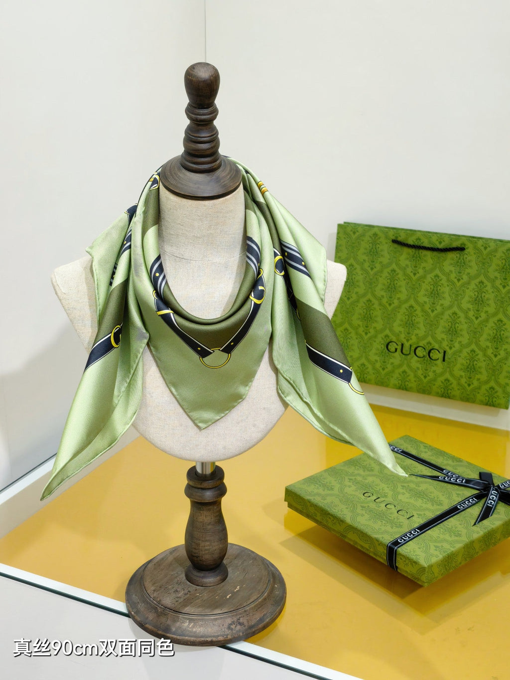 GG Double-Sided 90x90cm Green Colorful Twill Silk 194451