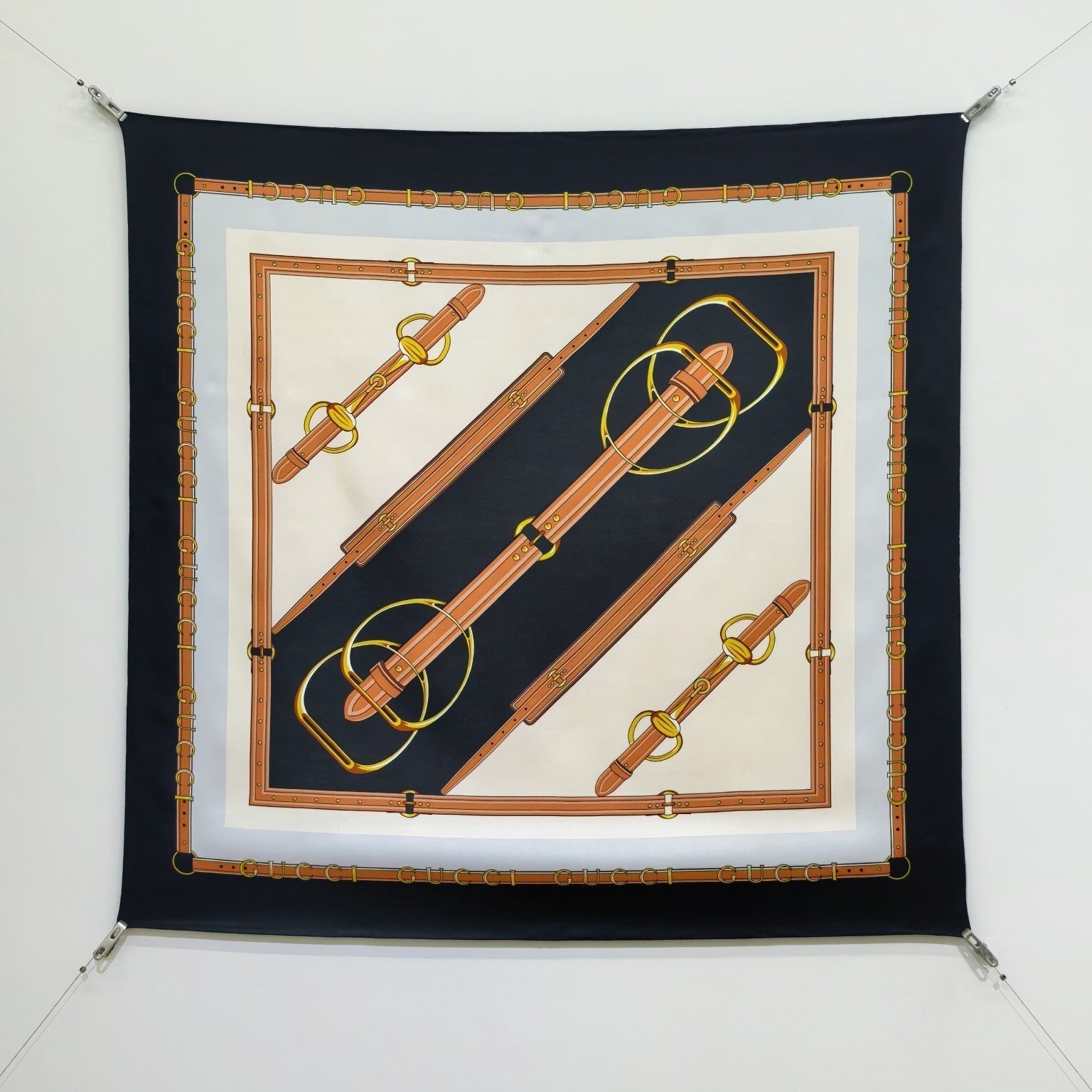 GG Double-Sided 90x90cm Black Colorful Twill Silk 194454