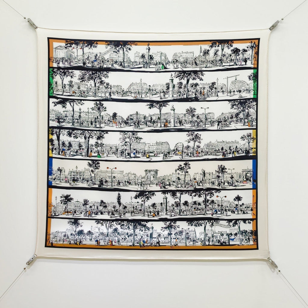 HM A l'Ombre des Boulevards Scarf 90x90cm Black White Twill Silk 303274