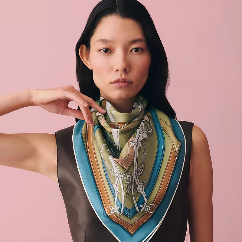 HM Harnais Legendaire Scarf 90x90 Green Colorful Twill Silk