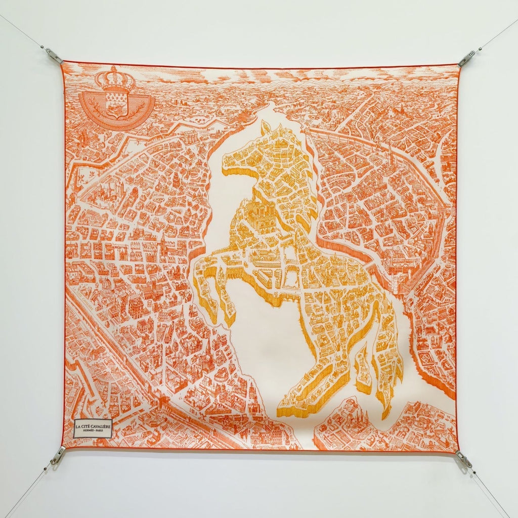 HM La Nouvelle Cite Cavaliere Scarf 90x90cm Orange Twill Silk 303281