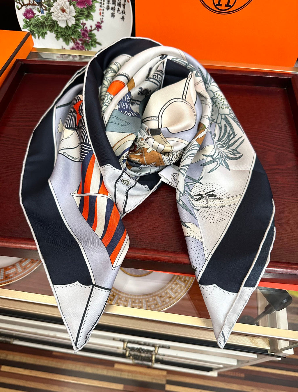 HM 25s Major Scarf 90cm Light Gray Cashmere 972935