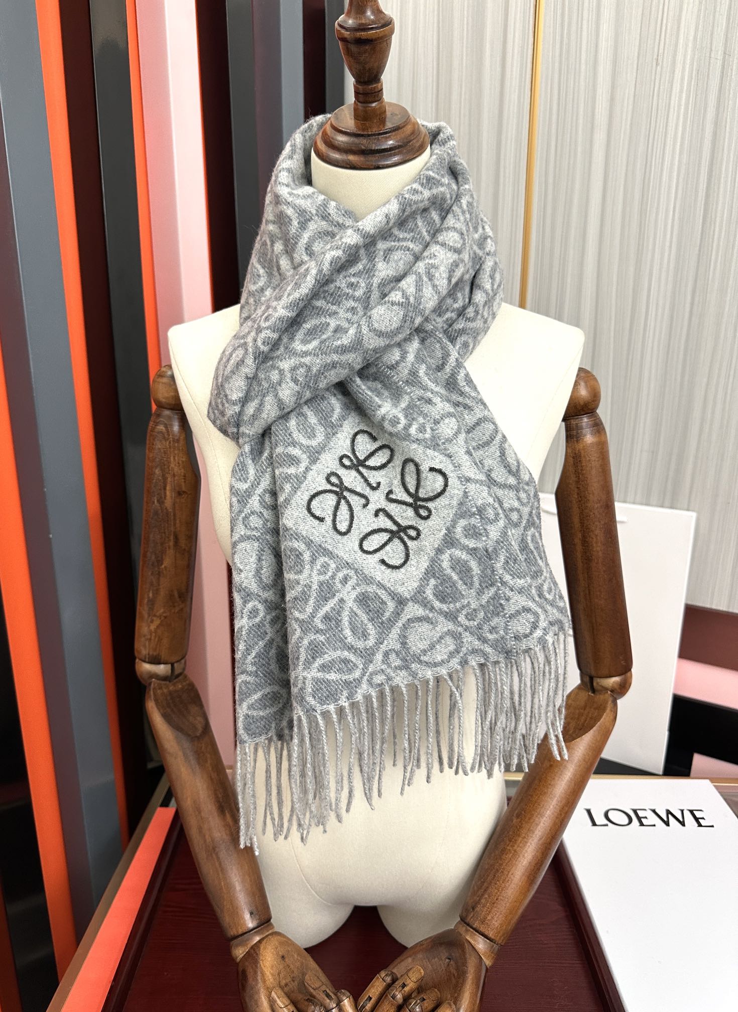 Loewe Anagram Scarf 180CM Grey Cashmere 153106