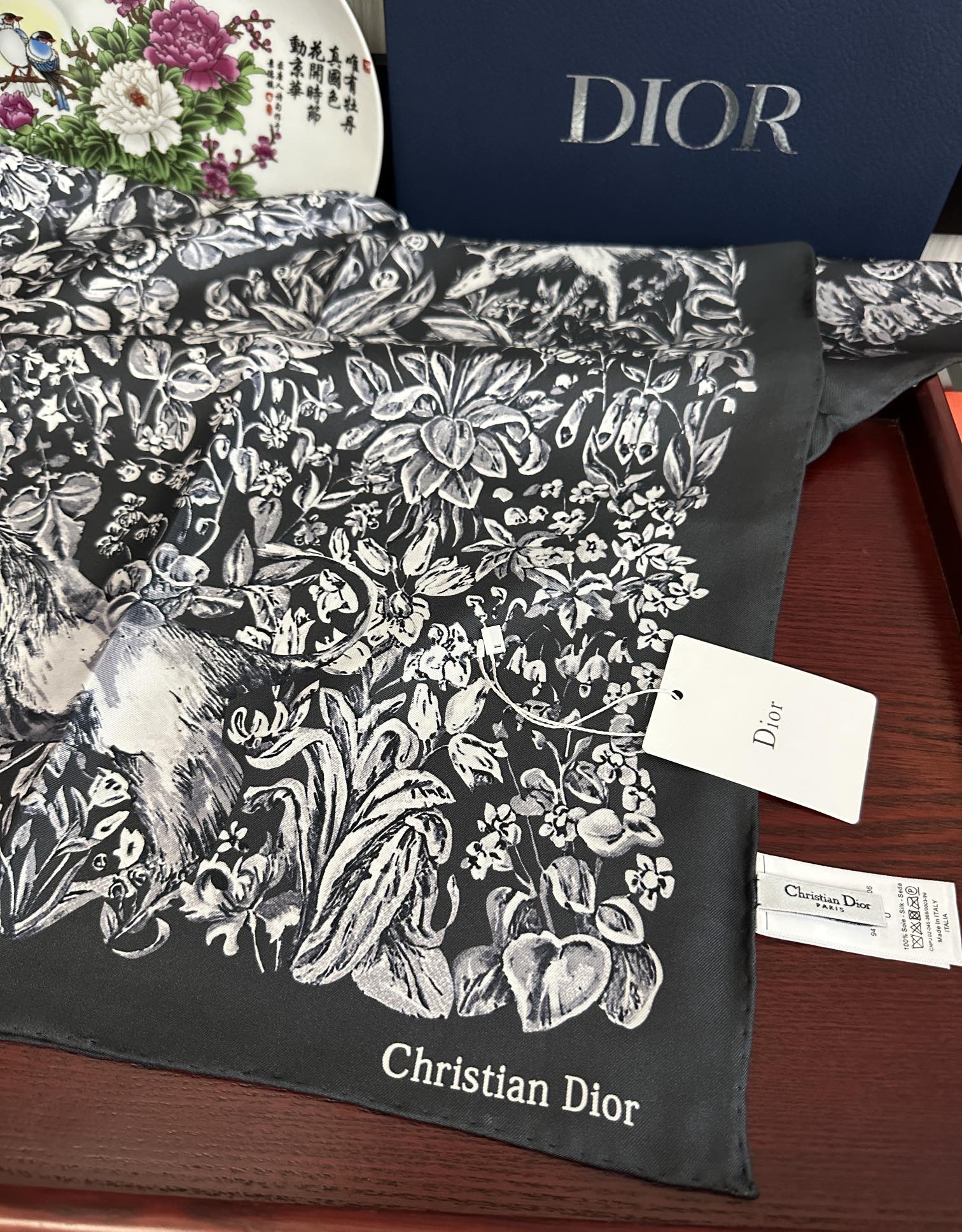 CD Around the World Scarf 90x90cm Black Colorful Twill Silk 304660