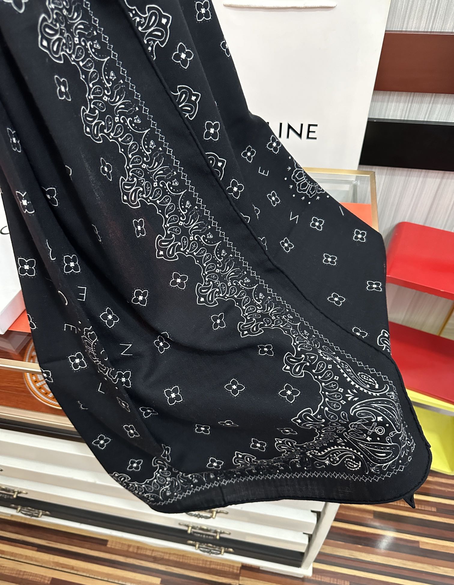 CL Scarf 65x185cm Black Cashmere 286305