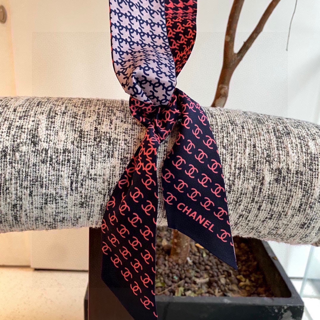 CC Twilly Mini Scarf 120cm Navy Blue Pink Mulberry Silk 802153