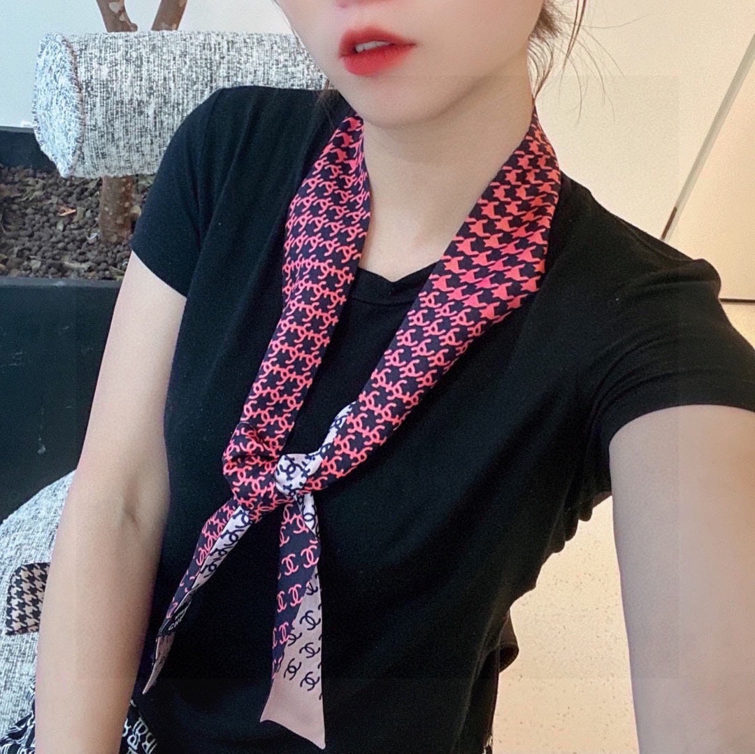 CC Twilly Mini Scarf 120cm Navy Blue Pink Mulberry Silk 802153