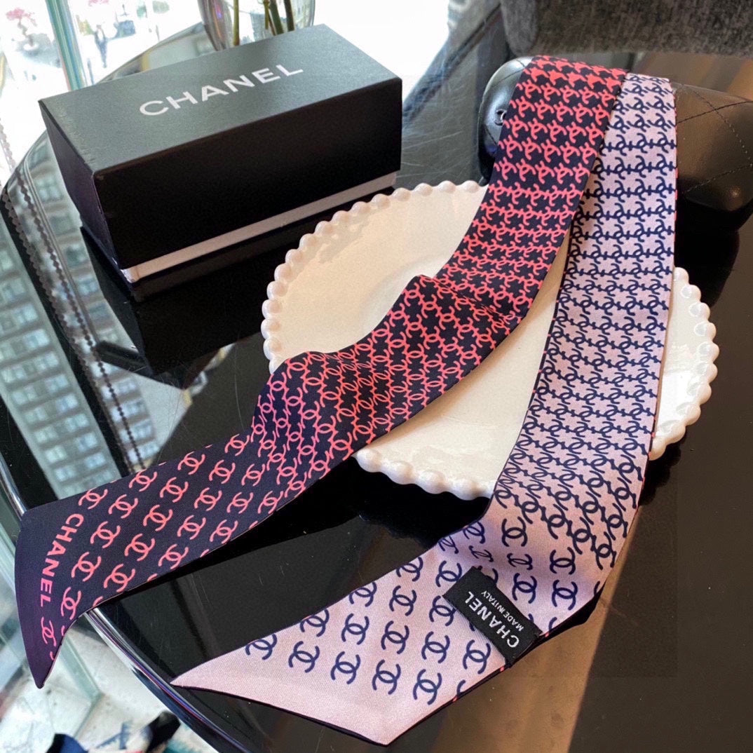 CC Twilly Mini Scarf 120cm Navy Blue Pink Mulberry Silk 802153