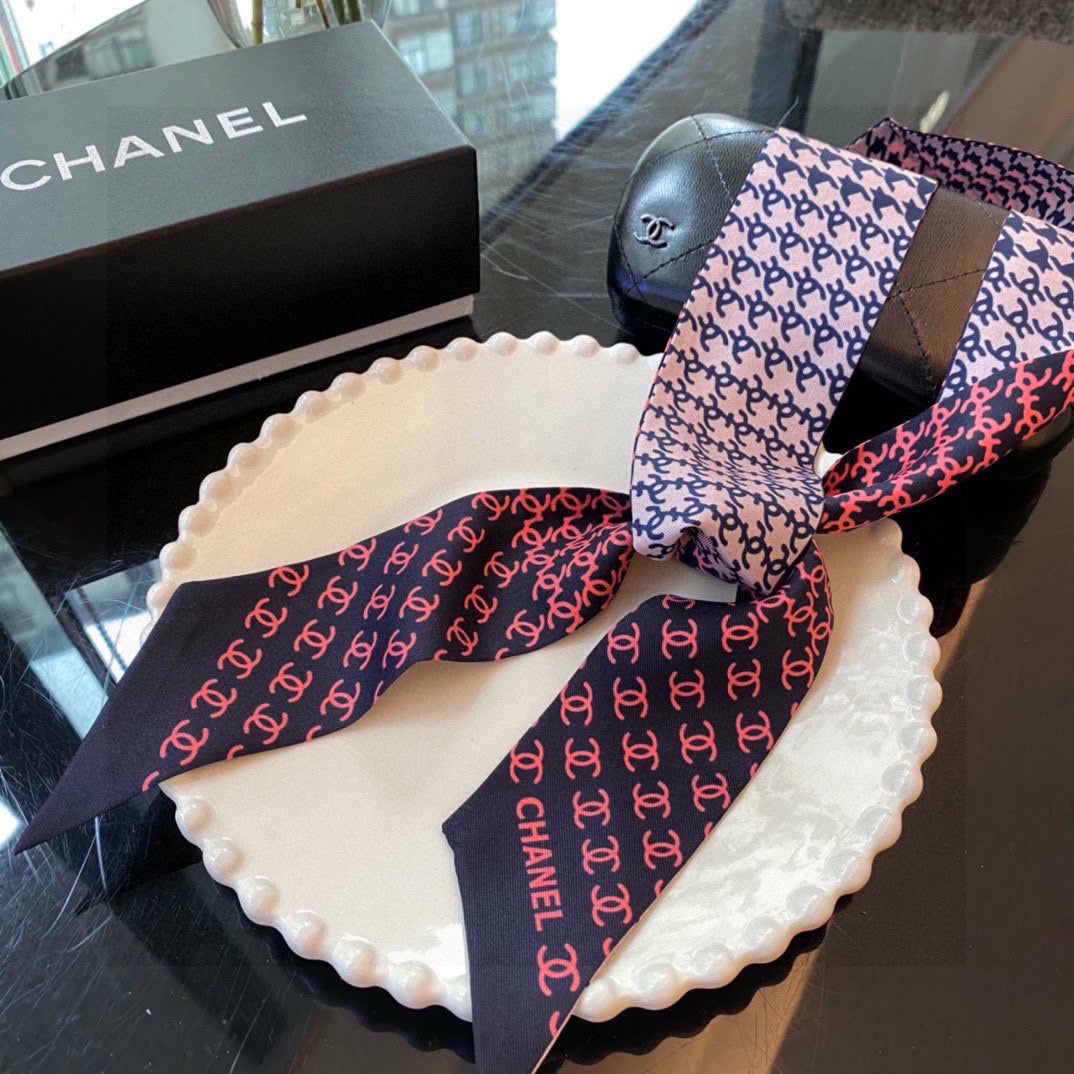CC Twilly Mini Scarf 120cm Navy Blue Pink Mulberry Silk 802153