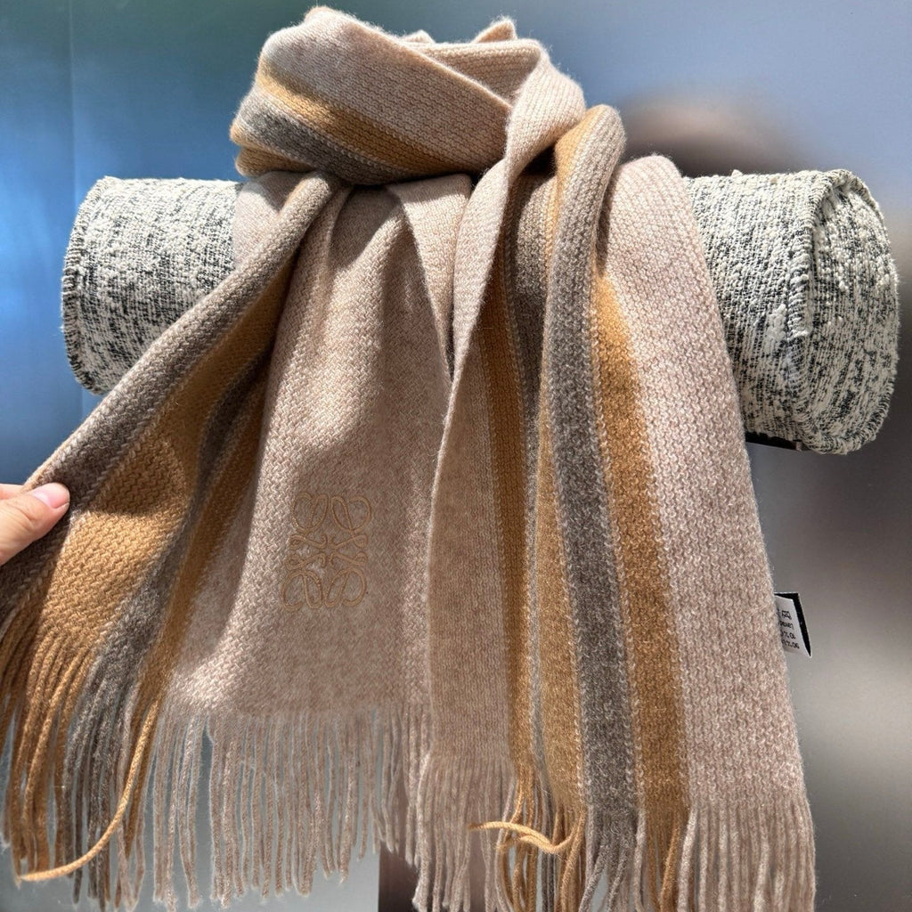 Loewe Scarf 180CM Beige Camel Cashmere 968539
