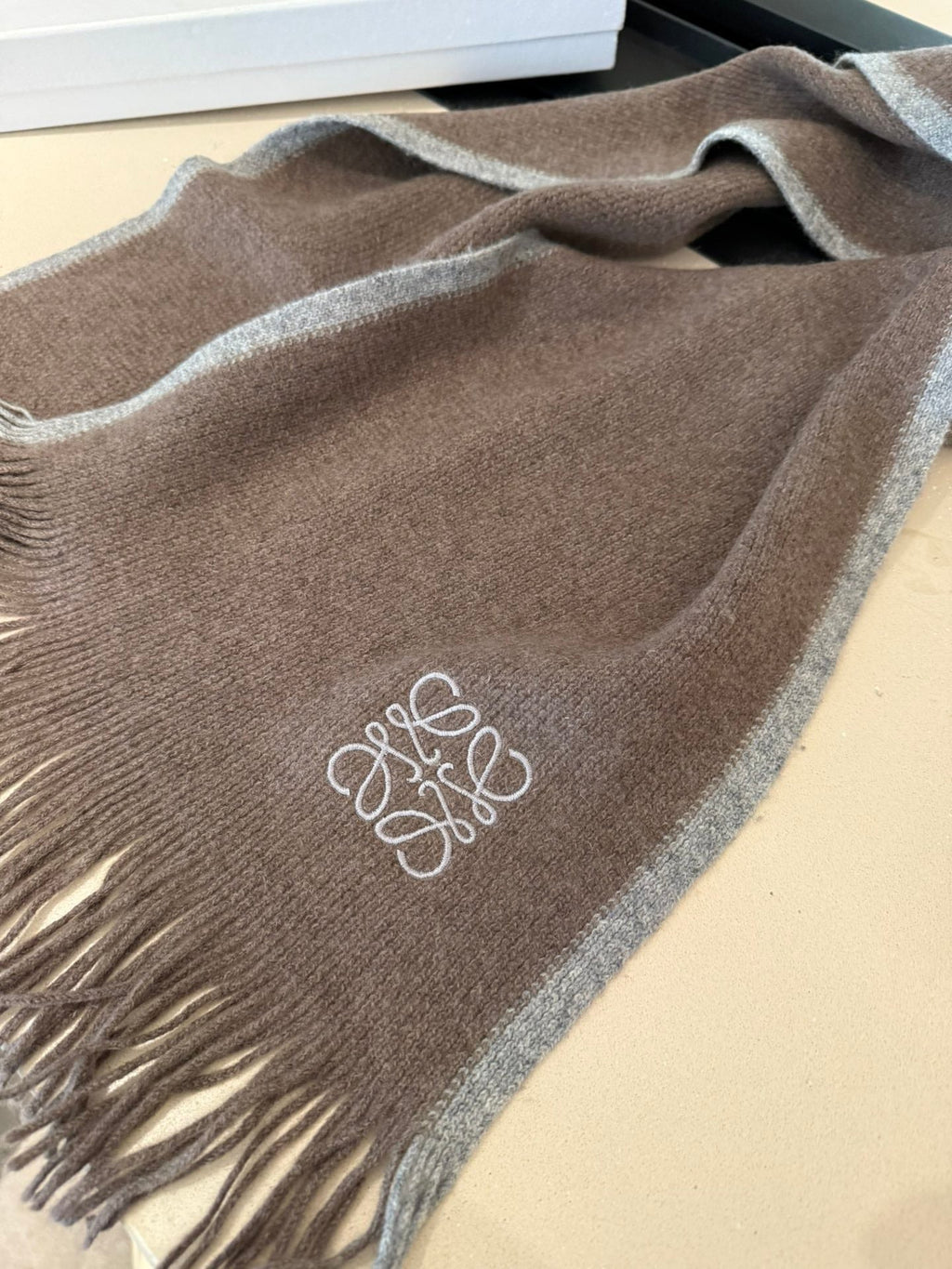 Loewe Scarf 180CM Brown Cashmere 968541