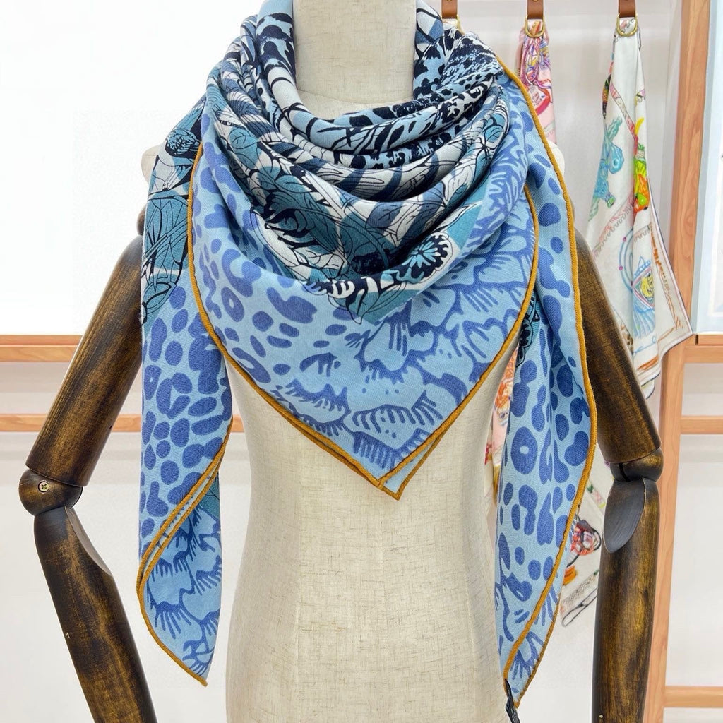Jungle Love Stamped Scarf 140 CM In Blue Colorful Cashmere And Silk 210984