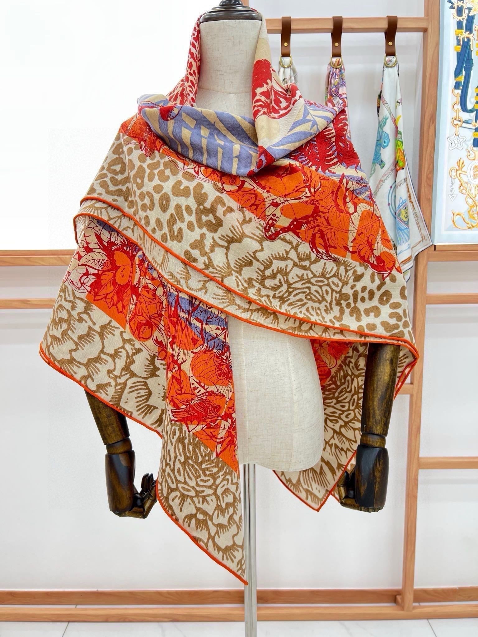 Jungle Love Stamped Scarf 140 CM In Orange Colorful Cashmere And Silk 210985