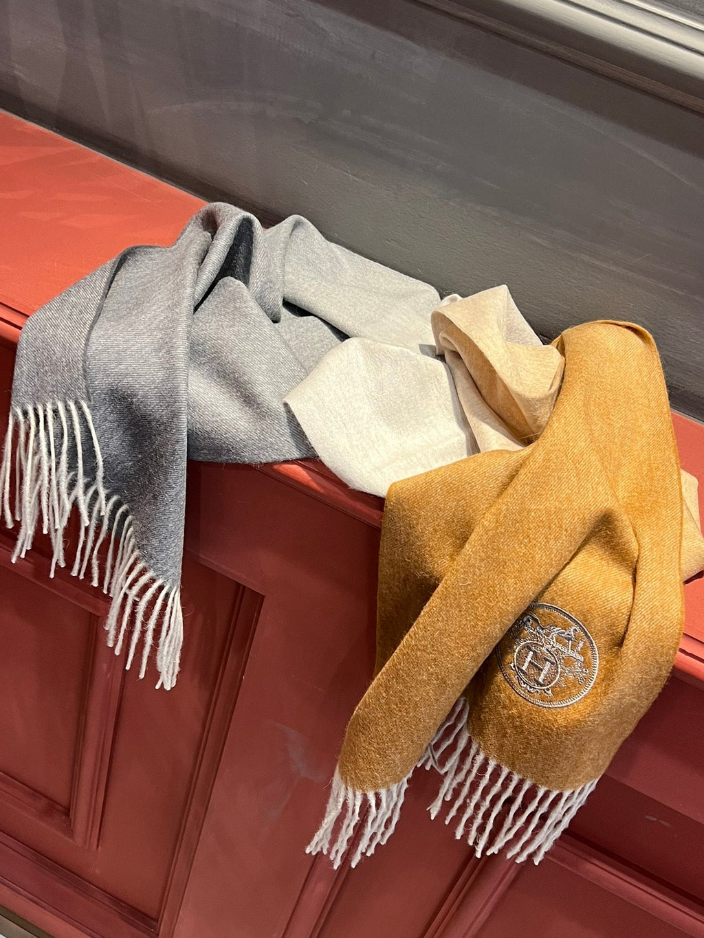 Scarf 190 CM In Dark Beige Mix Grey White Cashmere