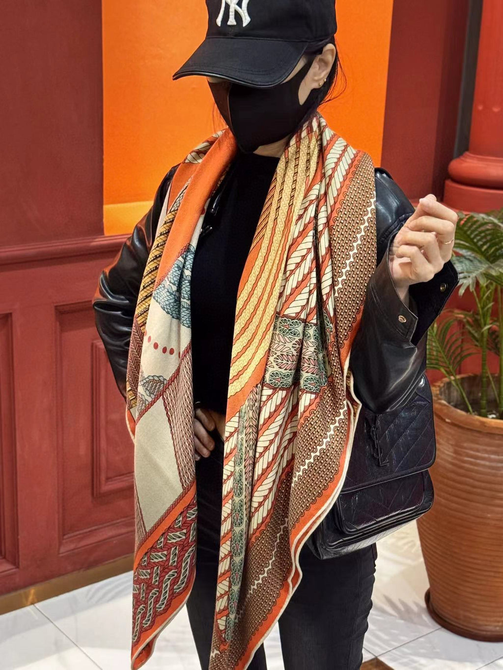 HM Dressage Tressage 140 CM Orange White Colorful Cashmere And Silk 293225